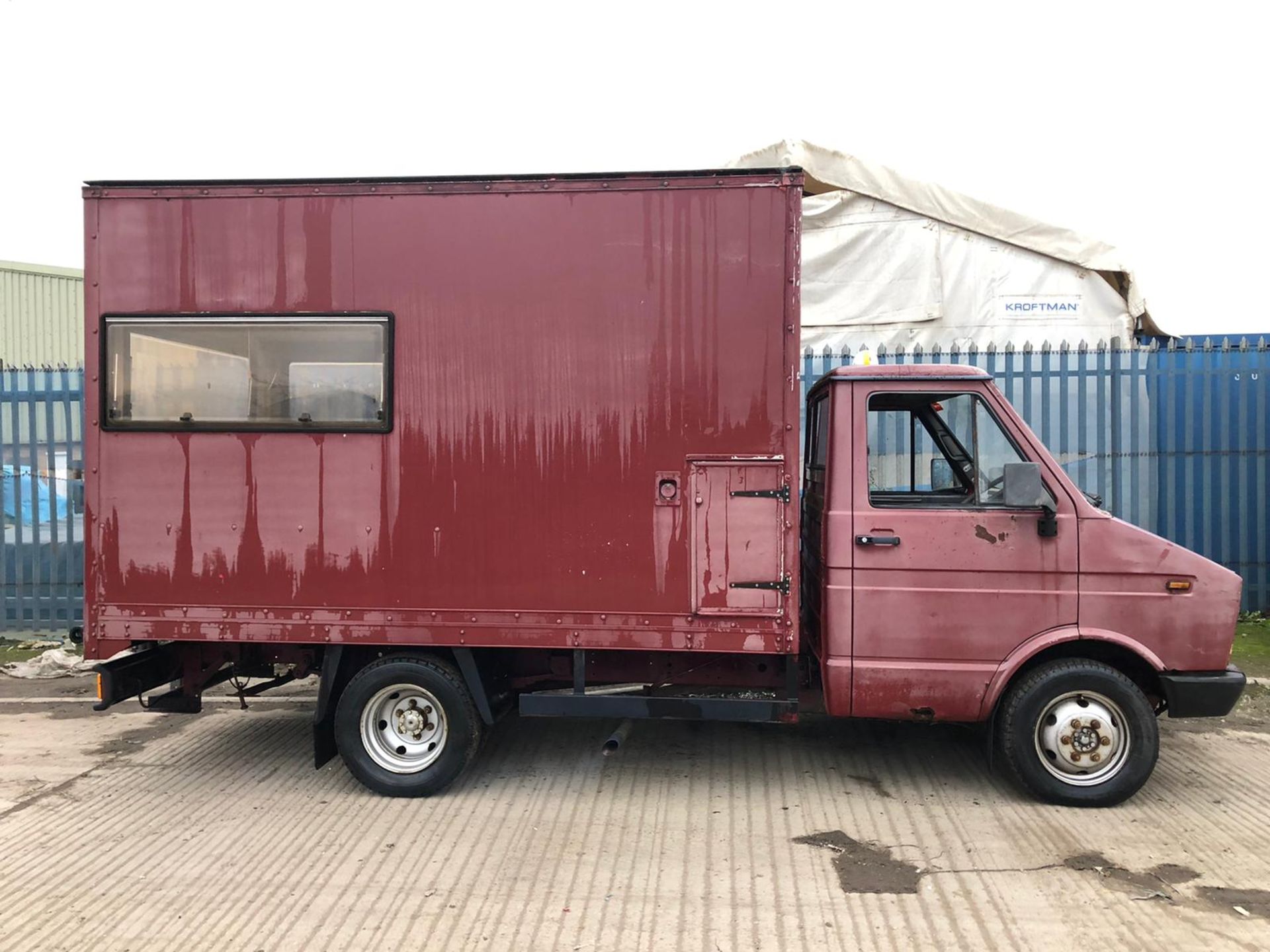 IVECO DAILY 4910 BOX VAN / OFFICE, 2.5 TURBO DIESEL (FIAT TYPE), SHOWING 34K MILES *NO VAT* - Image 6 of 18