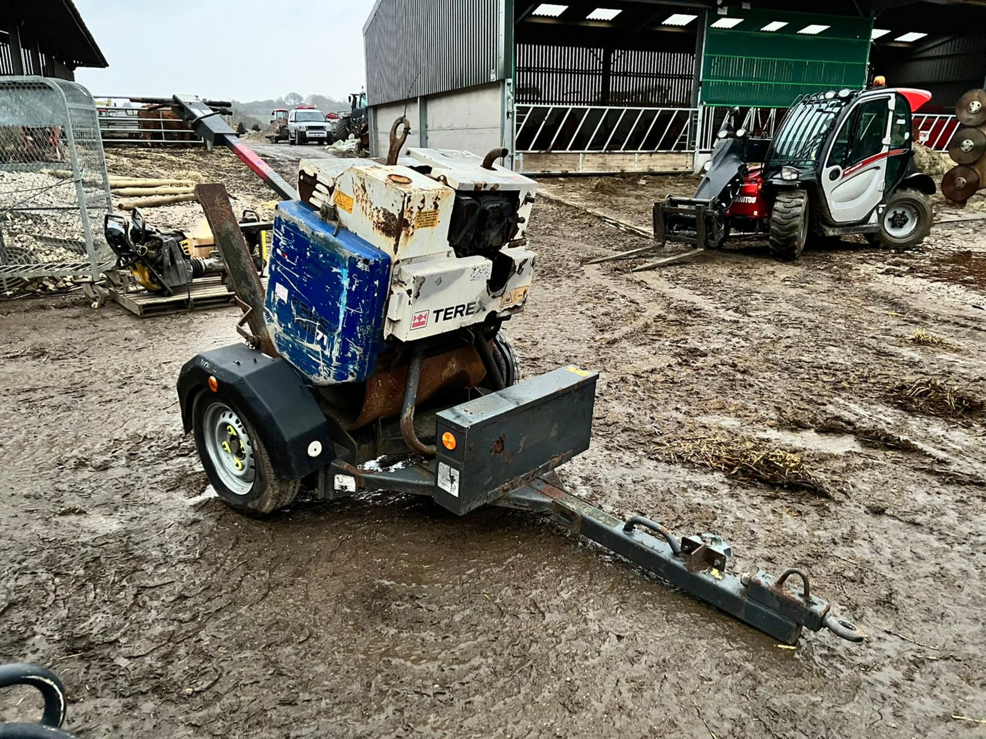 TEREX MBR71 F/R DIESEL SINGLE DRUM PEDESTRIAN VIBRATING ROLLER WITH 2016 SINGLE AXEL TRAILER