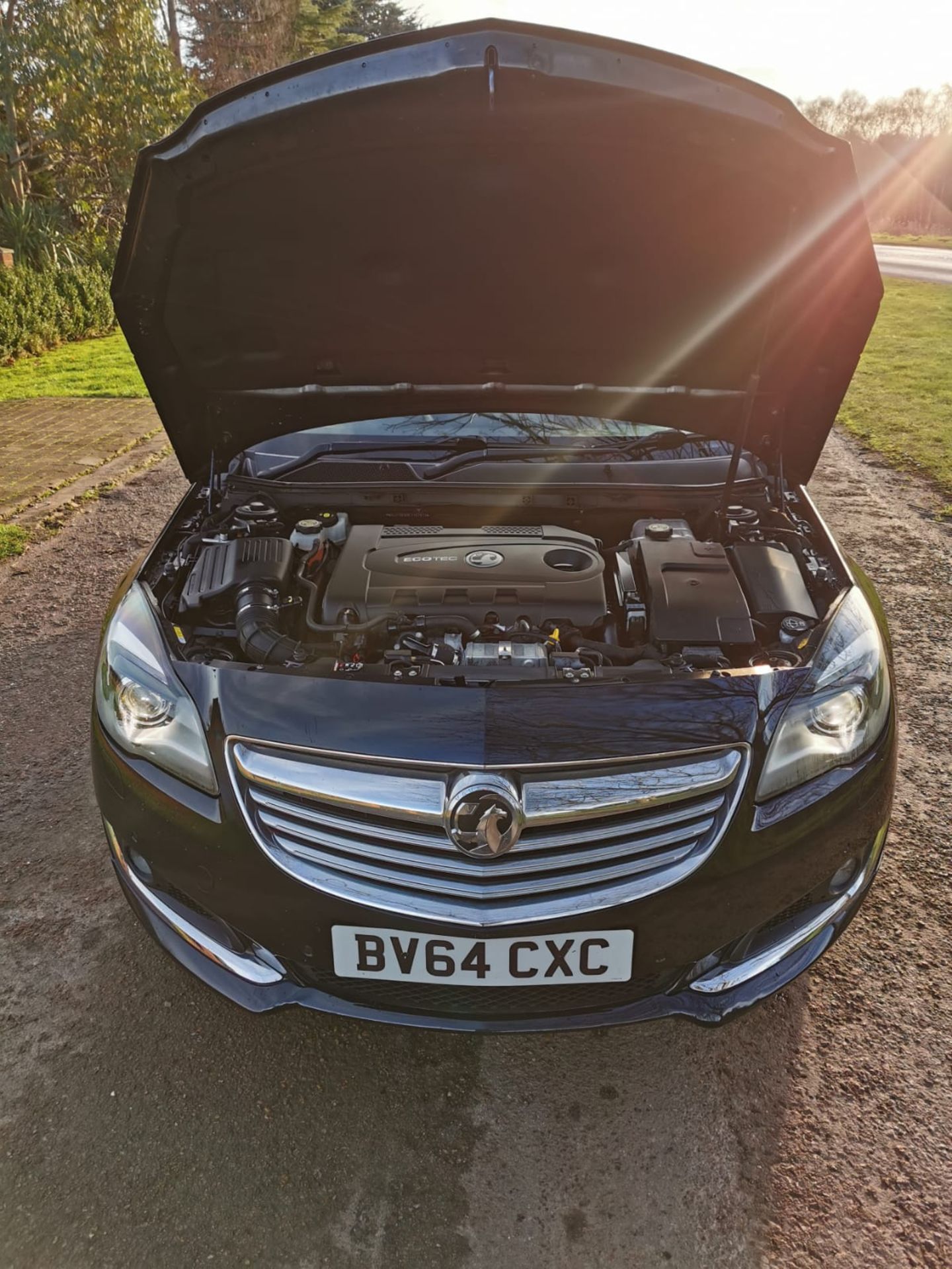 2014/64 VAUXHALL INSIGNIA ELITE NAV BI-TURBO BLACK HATCHBACK, 83,865 MILES WITH FSH *NO VAT* - Image 9 of 27