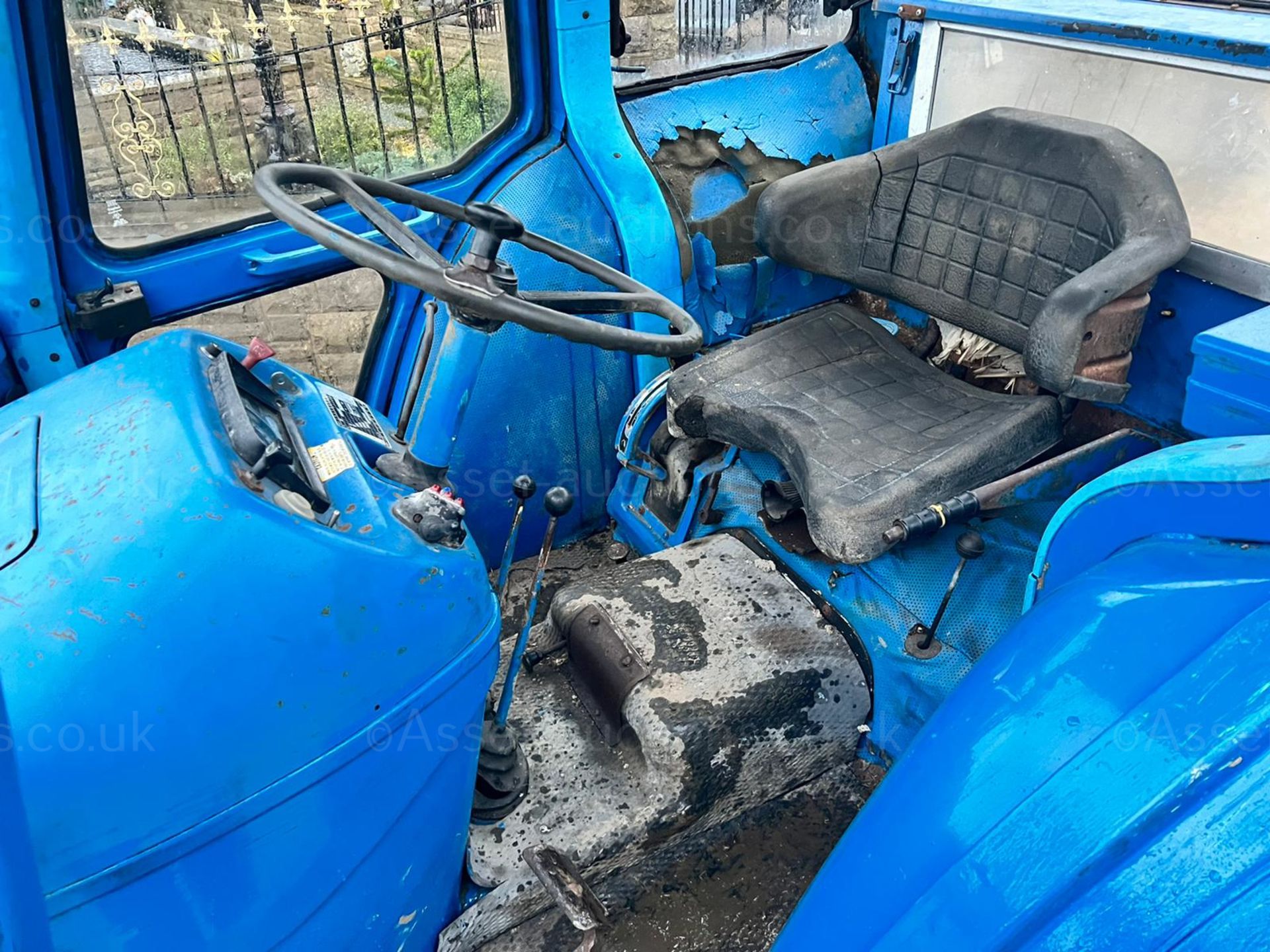 FORD NEW HOLLAND 4100 52hp TRACTOR, RUNS DRIVES AND WORKS, SHOIWNG 6552 HOURS *PLUS VAT* - Image 11 of 14