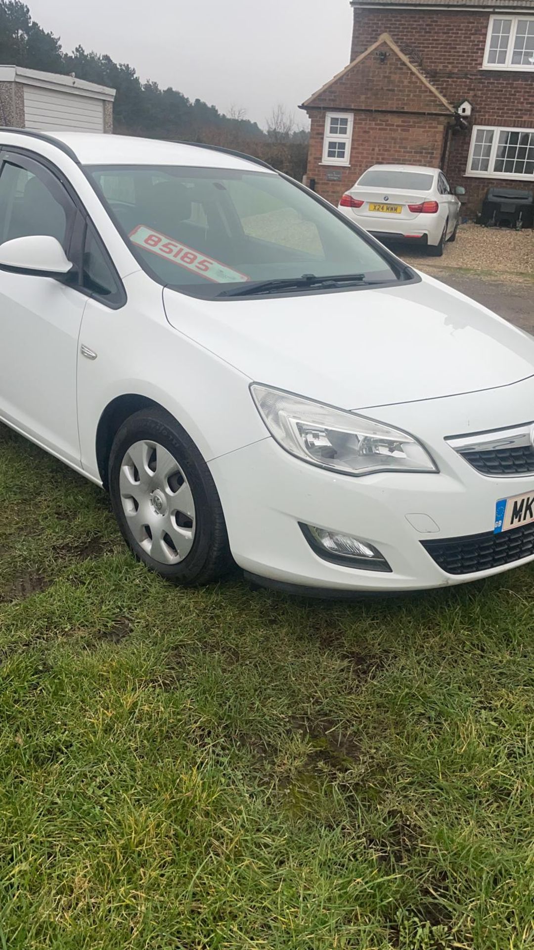 2011/61 VAUXHALL ASTRA EXCLUSIV CDTI ECOFLX S/S WHITE ESTATE, 114,218 MILES *NO VAT*