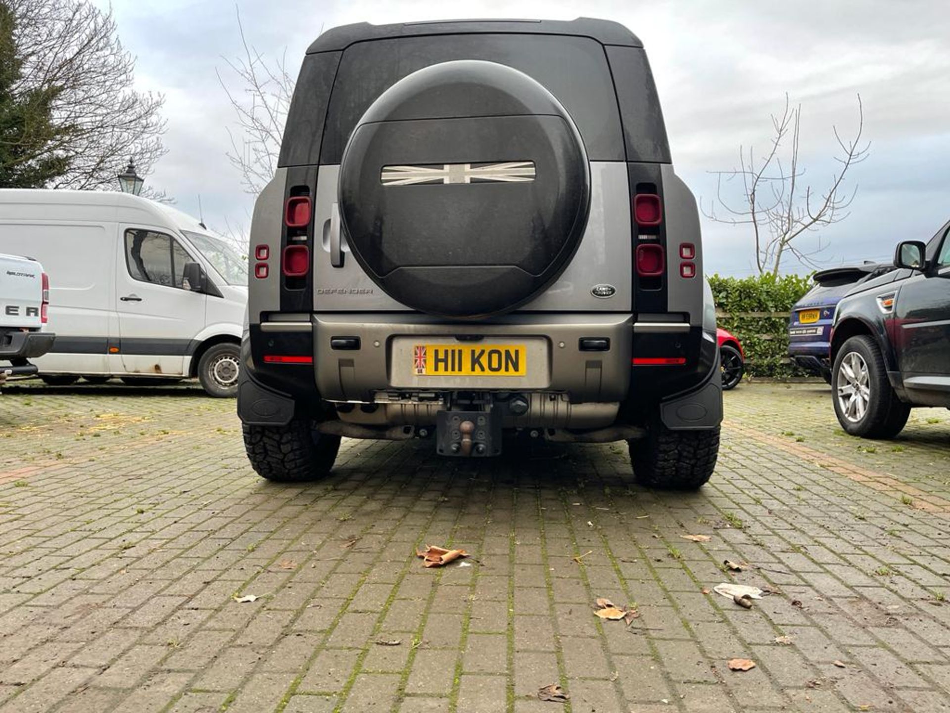 2021 LANDROVER DEFENDER 110 250D MHEV DYNAMIC X WITH AIR SUSPENSION, ONLY 4800 MILES *PLUS VAT* - Image 8 of 15