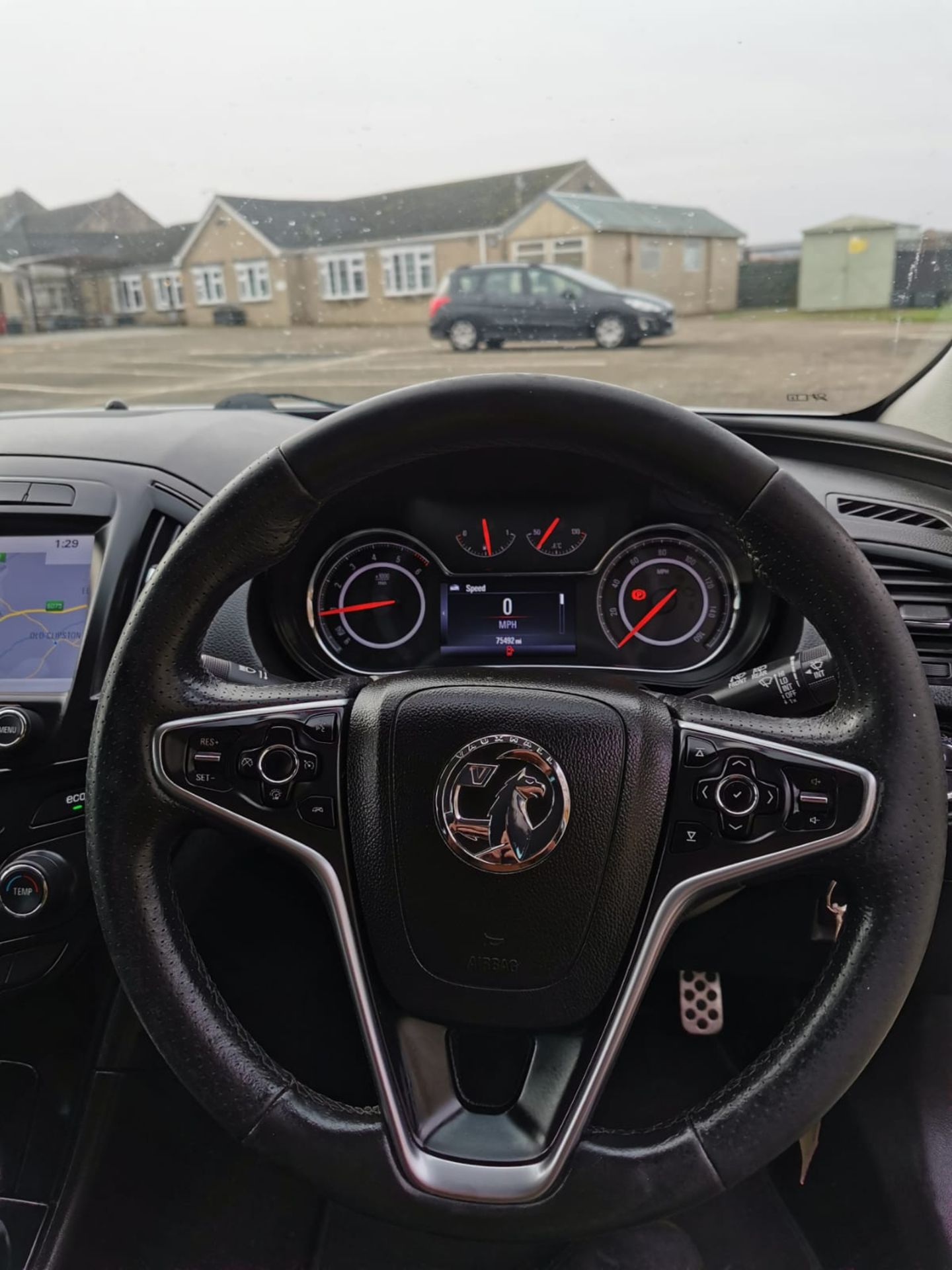 2016 VAUXHALL INSIGNIA SRI NAV CDTI EFLEX WHITE HATCHBACK, 75,492 MILES *NO VAT* - Image 23 of 27