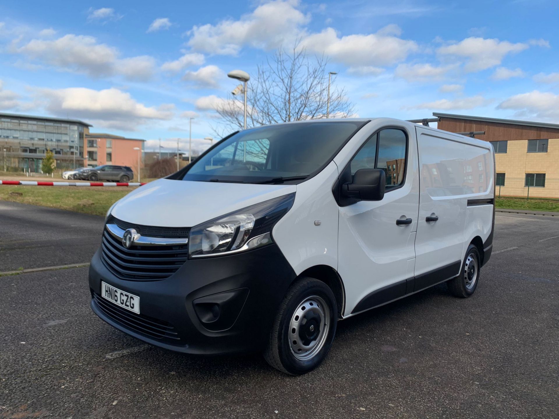 2016/16 REG VAUXHALL VIVARO 2700 CDTI 1.6 DIESEL WHITE PANEL VAN, SHOWING 1 FORMER KEEPER *NO VAT* - Image 3 of 18