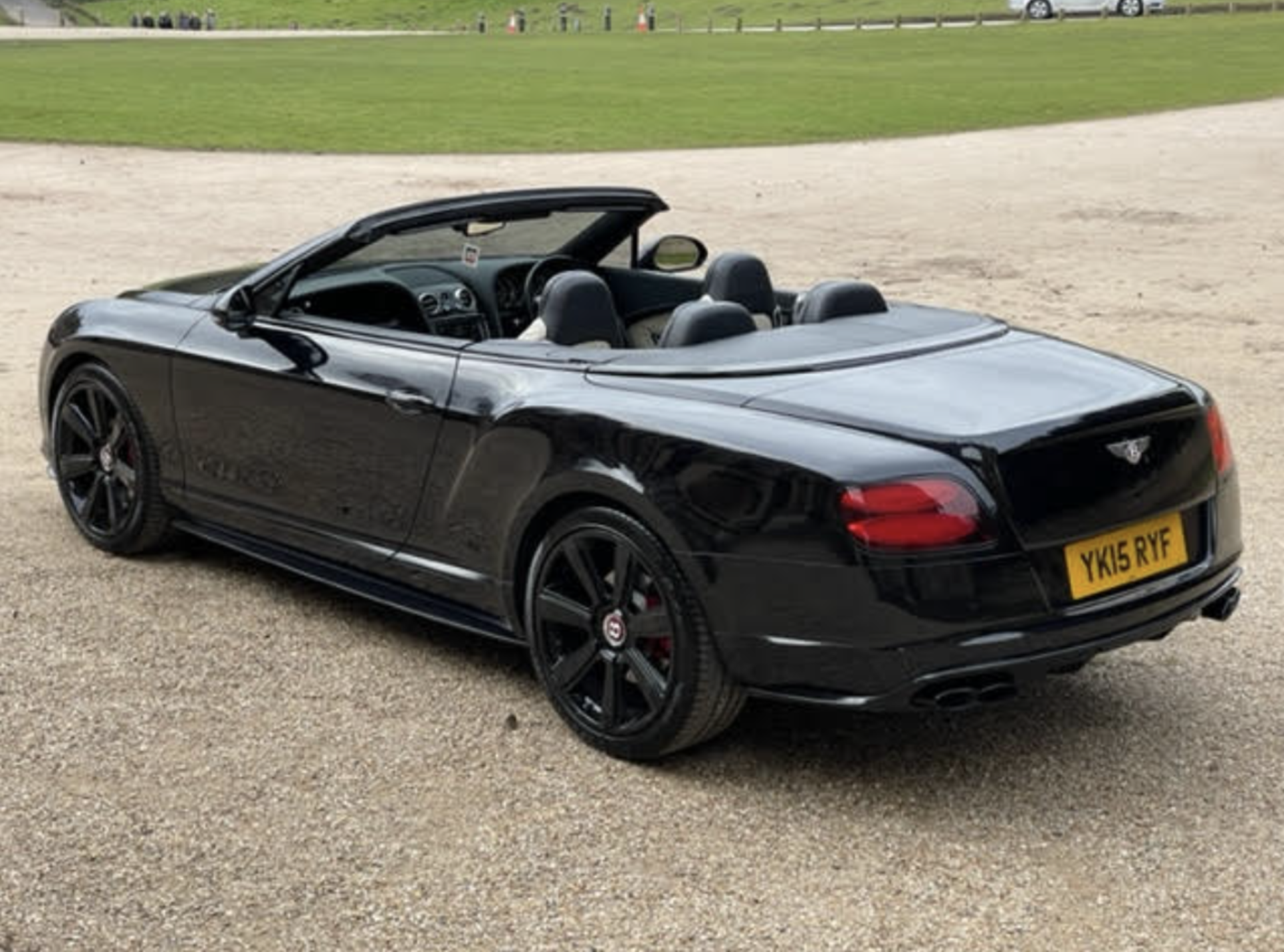 2015 Bentley Continental GTC 4.0 V8 S 2dr Auto Concourse series - Black pack 58,000 miles Full S/H - Image 16 of 18