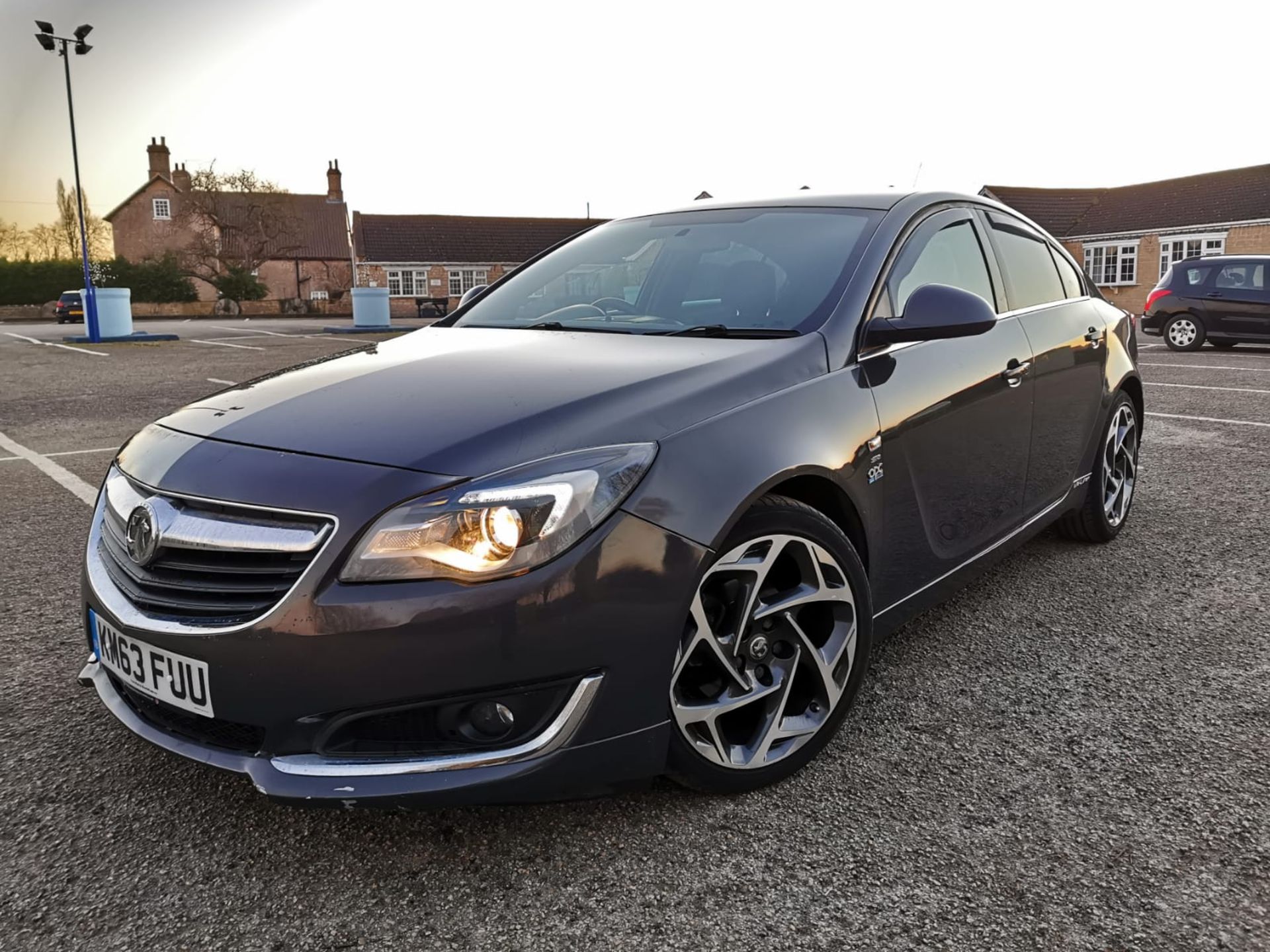 2013/63 VAUXHALL INSIGNIA SRI VXLINE CDTIECO GREY HATCHBACK, 81,971 MILES WITH FSH *NO VAT* - Image 3 of 28