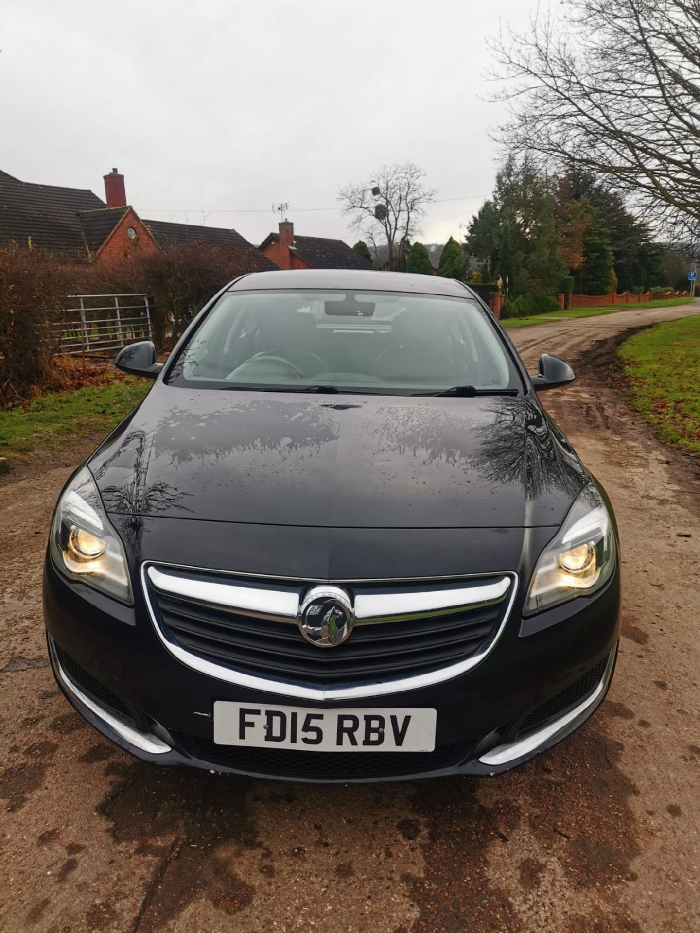 2015 VAUXHALL INSIGNIA TECHLINE CDTI ECO S/S BLACK HATCHBACK, 49,302 MILES *NO VAT* - Image 2 of 23