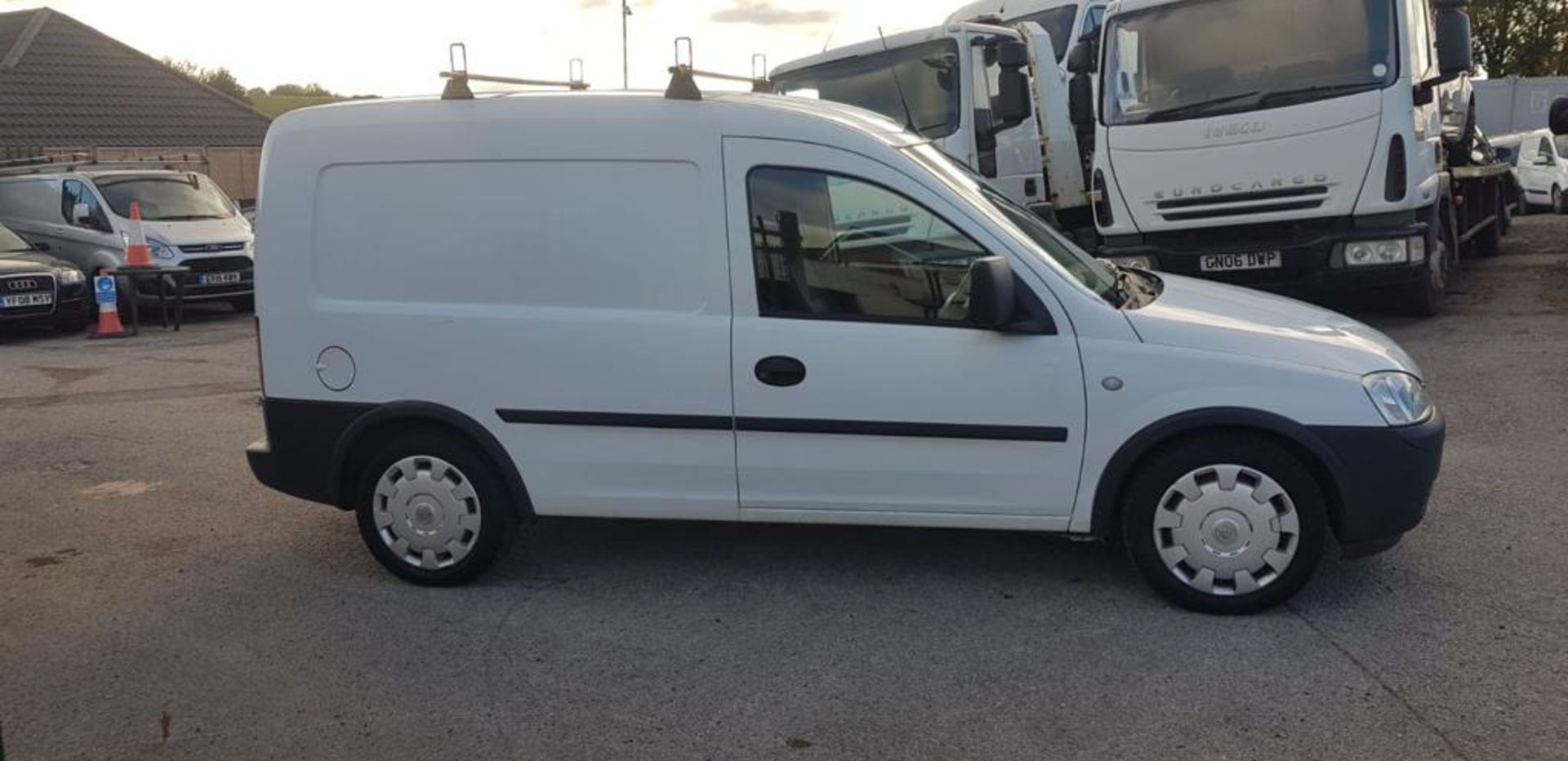 2009 VAUXHALL COMBO 2000 CDTI WHITE VAN, 147,598 MILES, 1248cc DIESEL ENGINE *NO VAT* - Image 8 of 12