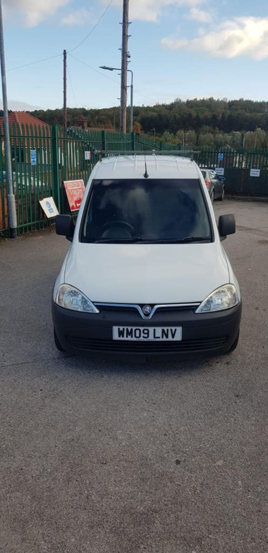 2009 VAUXHALL COMBO 2000 CDTI WHITE VAN, 147,598 MILES, 1248cc DIESEL ENGINE *NO VAT* - Image 2 of 12