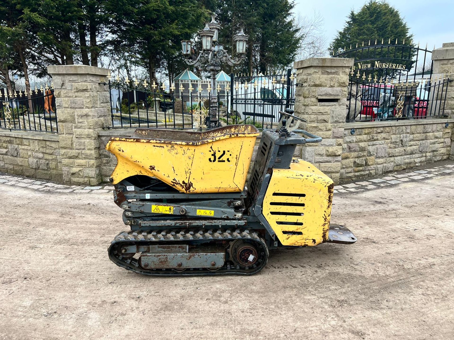 2015 MESSERSI TC95D/CH2N WALK BEHIND OR STAND ON DIESEL TRACKED DUMPER *PLUS VAT* - Image 5 of 19