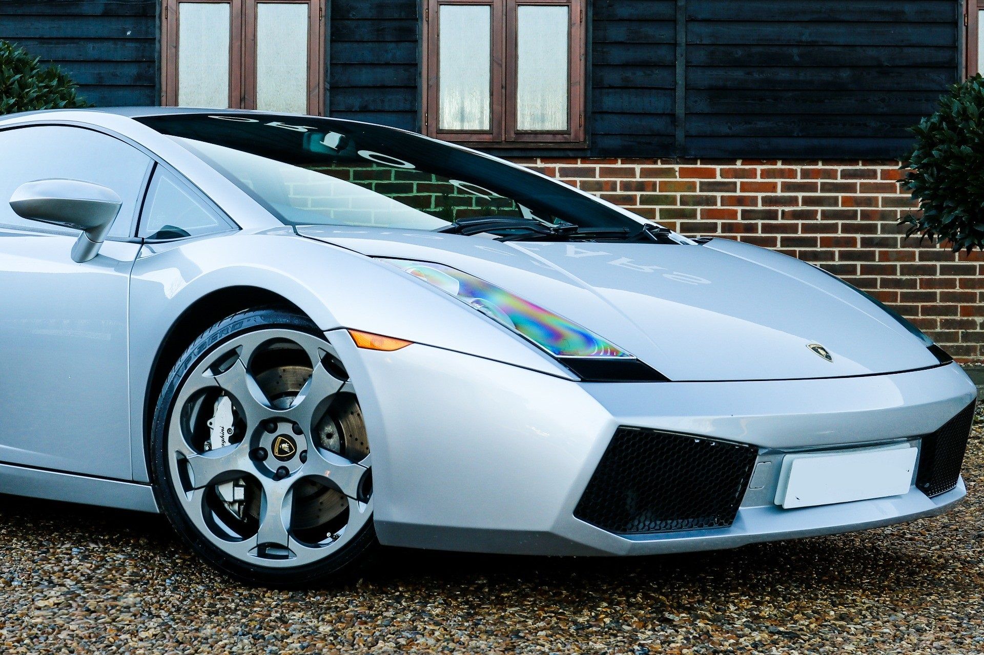 LAMBORGHINI GALLARDO 5.0 V10 COUPE, MANUAL, SILVER/ BLUE SCURO LEATHER INTERIOR, 60,800 MLS NO VAT - Image 13 of 36