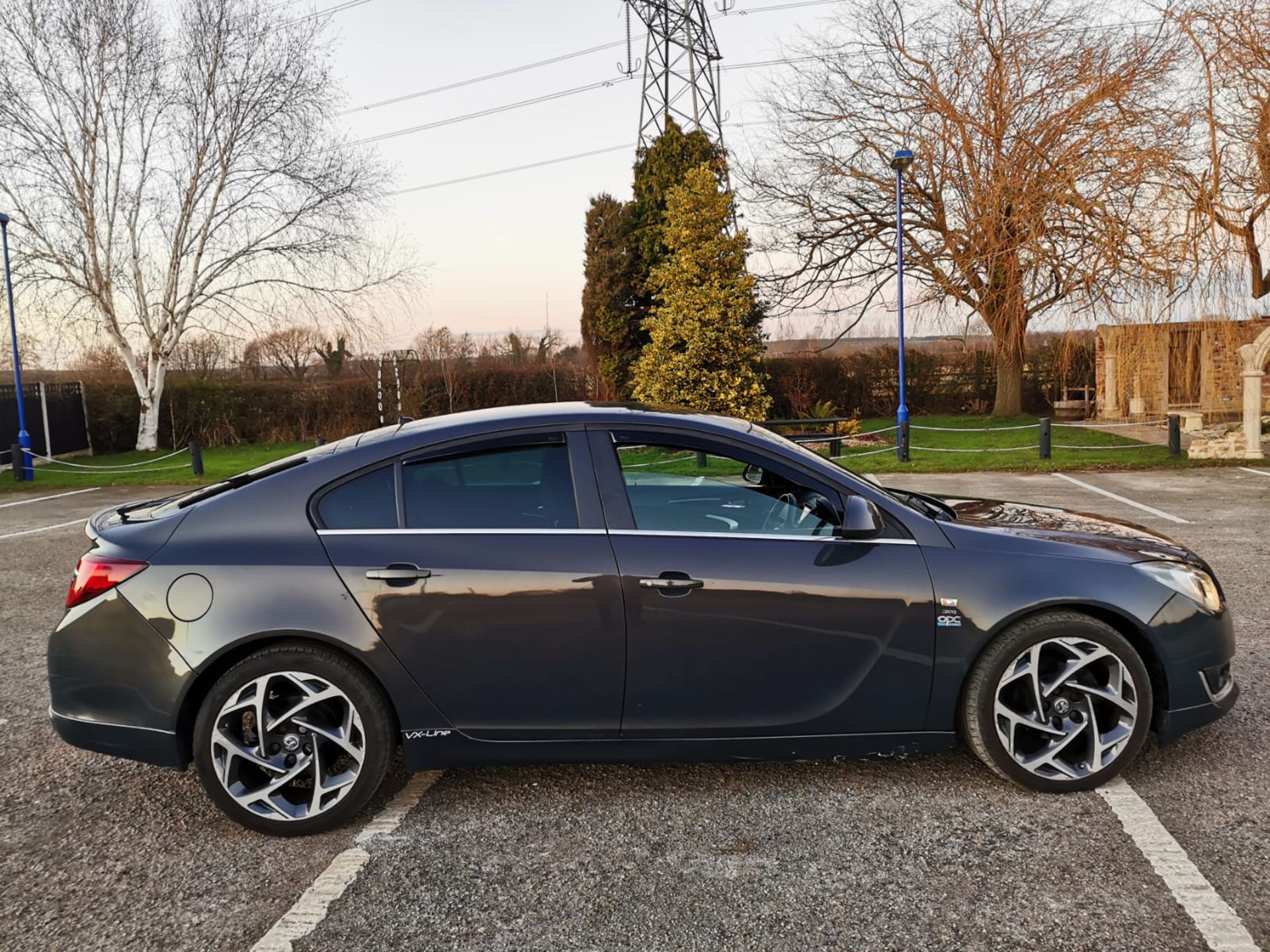 2013/63 VAUXHALL INSIGNIA SRI VXLINE CDTIECO GREY HATCHBACK, 81,971 MILES WITH FSH *NO VAT* - Image 8 of 28