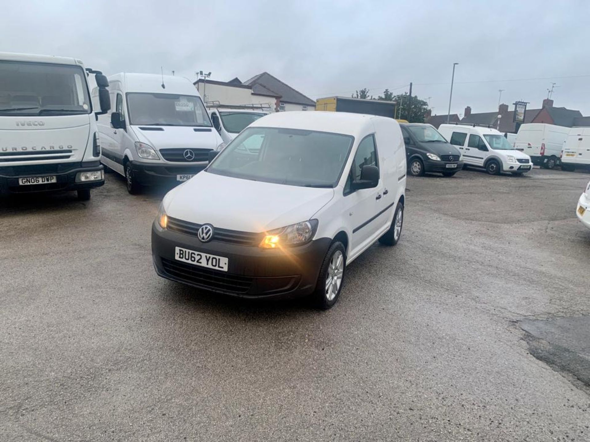 2012 VOLKSWAGEN CADDY C20 BLUEMOTION TDI 102 WHITE PANEL VAN, 1.6 DIESEL, 168,072 MILES *NO VAT* - Image 3 of 11