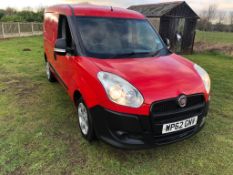 2013/62 REG FIAT DOBLO 16V MULTIJET 1.25 DIESEL RED PANEL VAN, SHOWING 0 FORMER KEEPERS *NO VAT*