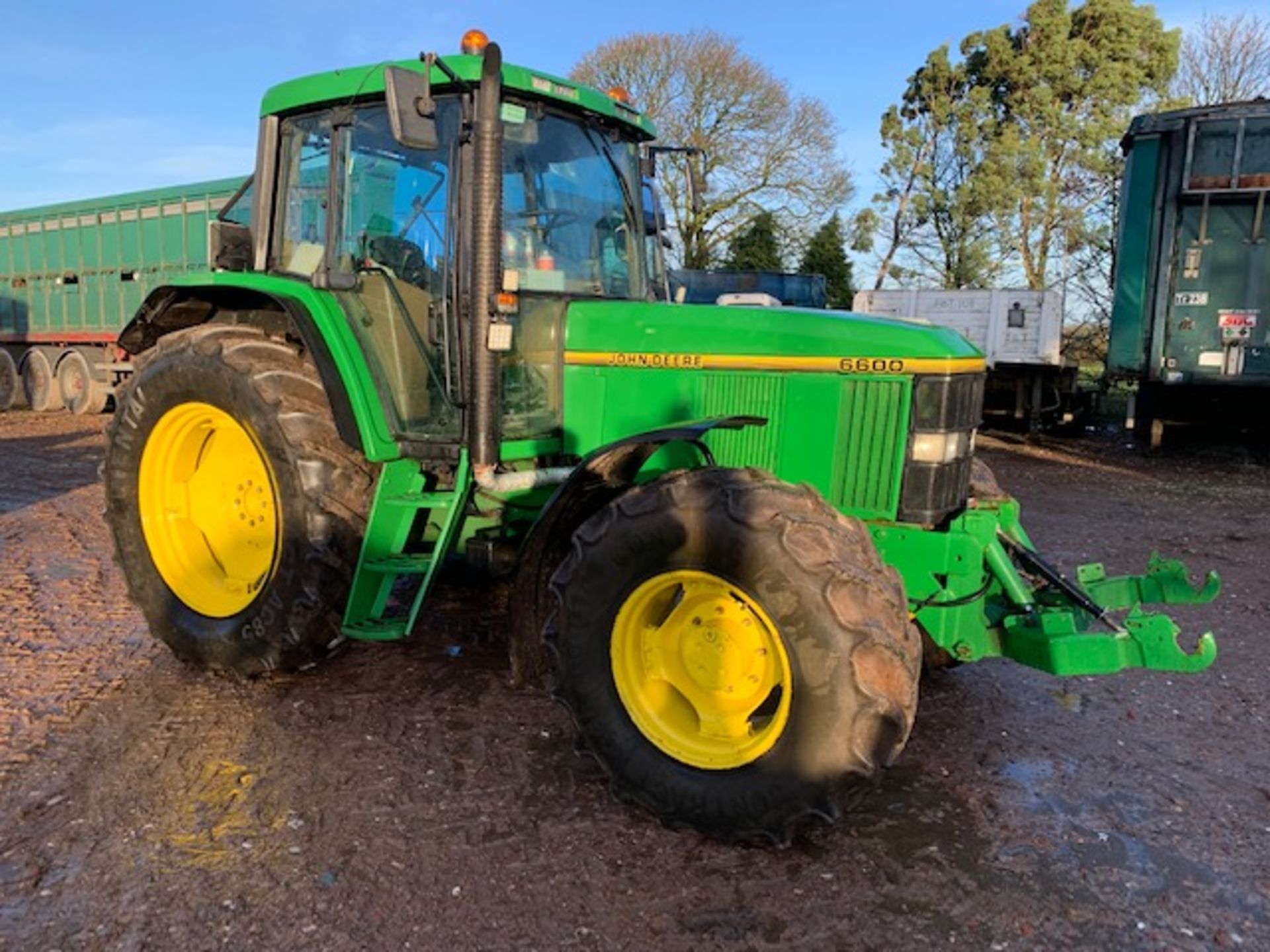 JOHN DEERE 6600 TRACTOR, POWER QUAD GEARBOX, 7300 HOURS, 3 SPOOLS, FULL V5 *PLUS VAT* - Image 2 of 11