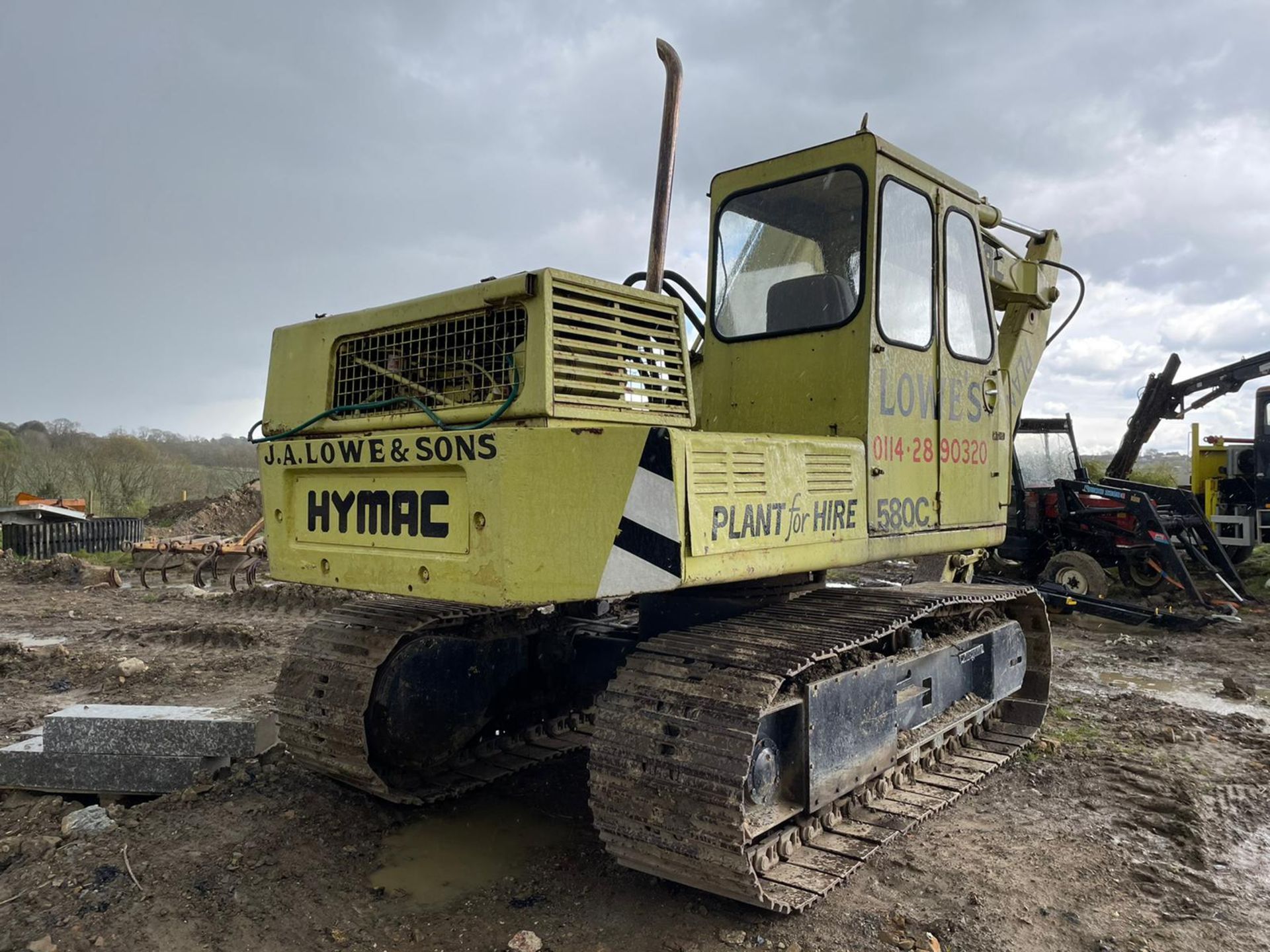 HYMAC 580C DIGGER / EXCRAVATOR, RUNS DRIVES AND DIGS *PLUS VAT* - Image 4 of 11