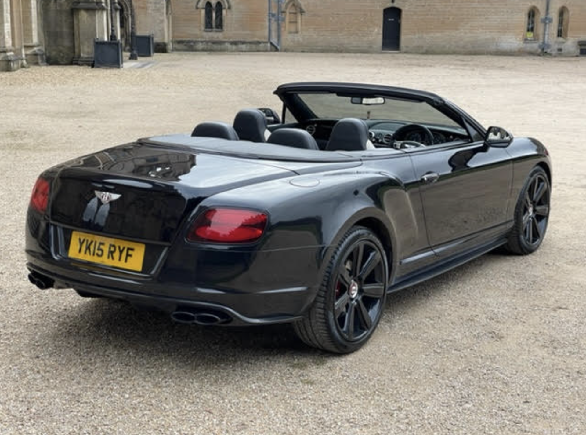 2015 Bentley Continental GTC 4.0 V8 S 2dr Auto Concourse series - Black pack 58,000 miles Full S/H - Image 17 of 18