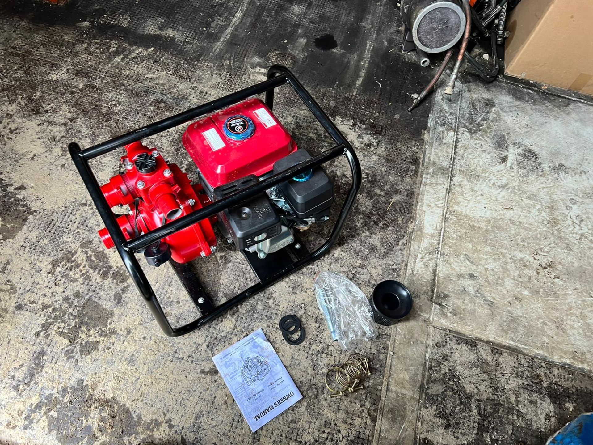 NEW AND UNUSED LBHP20 HIGH PRESSURE 2" WATER PUMP, 7hp PETROL ENGINE *PLUS VAT* - Image 5 of 11