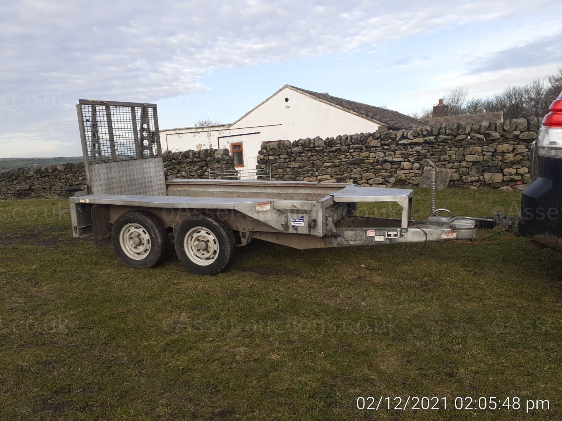 IFOR WILLIAMS PLANT TRAILER 2700kg GROSS WEIGHT, WITH LOADING RAMP AND BUCKET REST *PLUS VAT* - Image 2 of 6