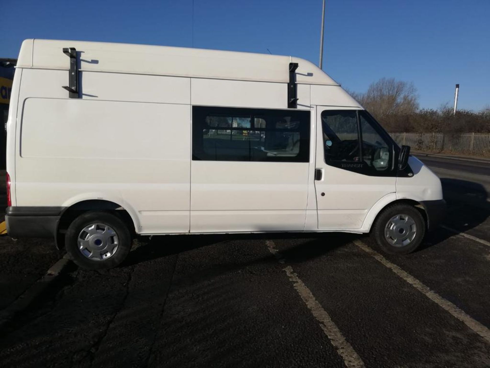 2012 FORD TRANSIT 100 T350 RWD WHITE WELFARE VAN, 125K MILES, 2.2 DIESEL, 6 SEATS *PLUS VAT* - Image 8 of 11