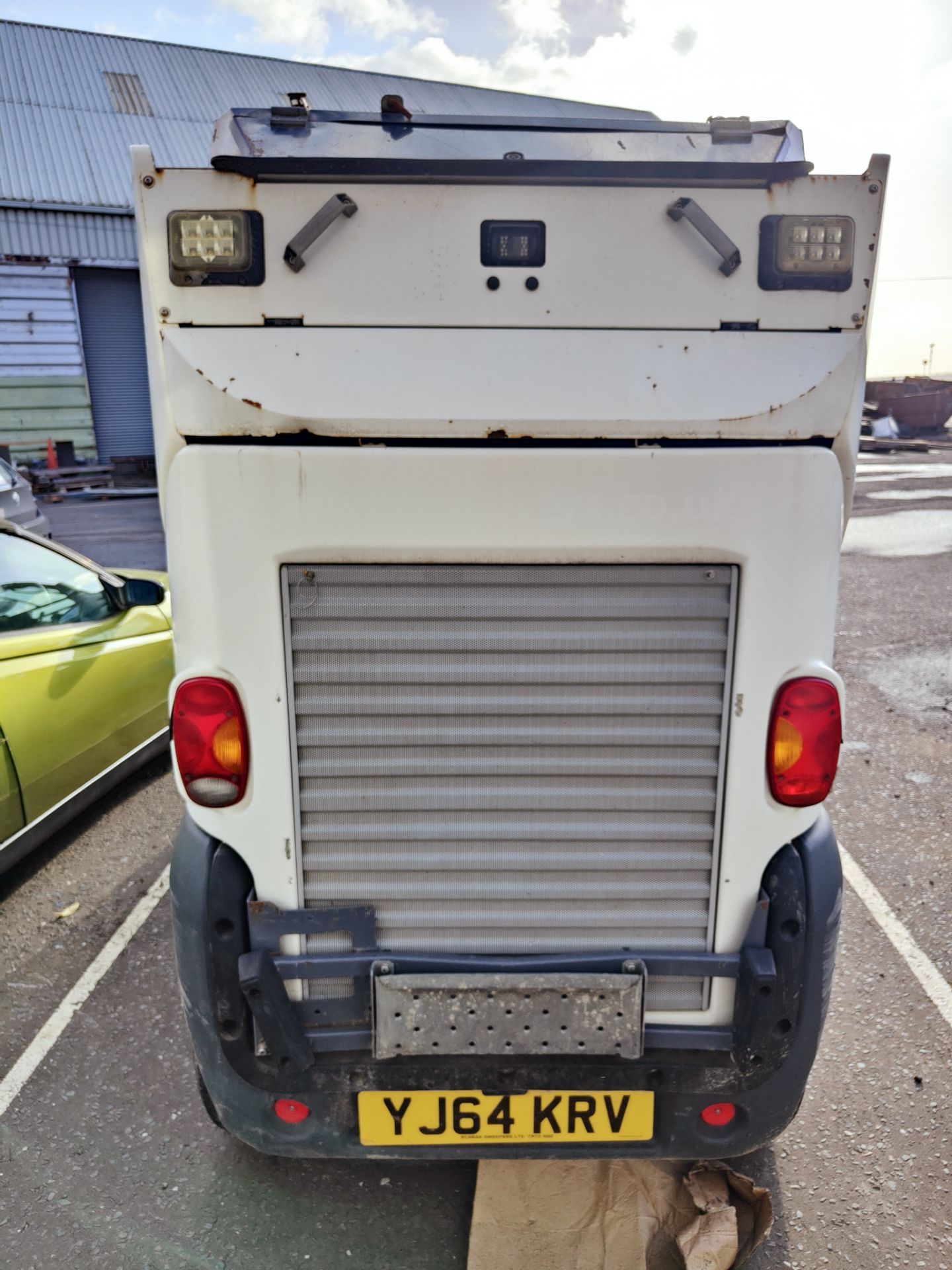 2014/64 REG SCARAB MC200 WHITE ROAD SWEEPER, YEAR 2014, REG YJ64 KRV *PLUS VAT* - Image 5 of 19