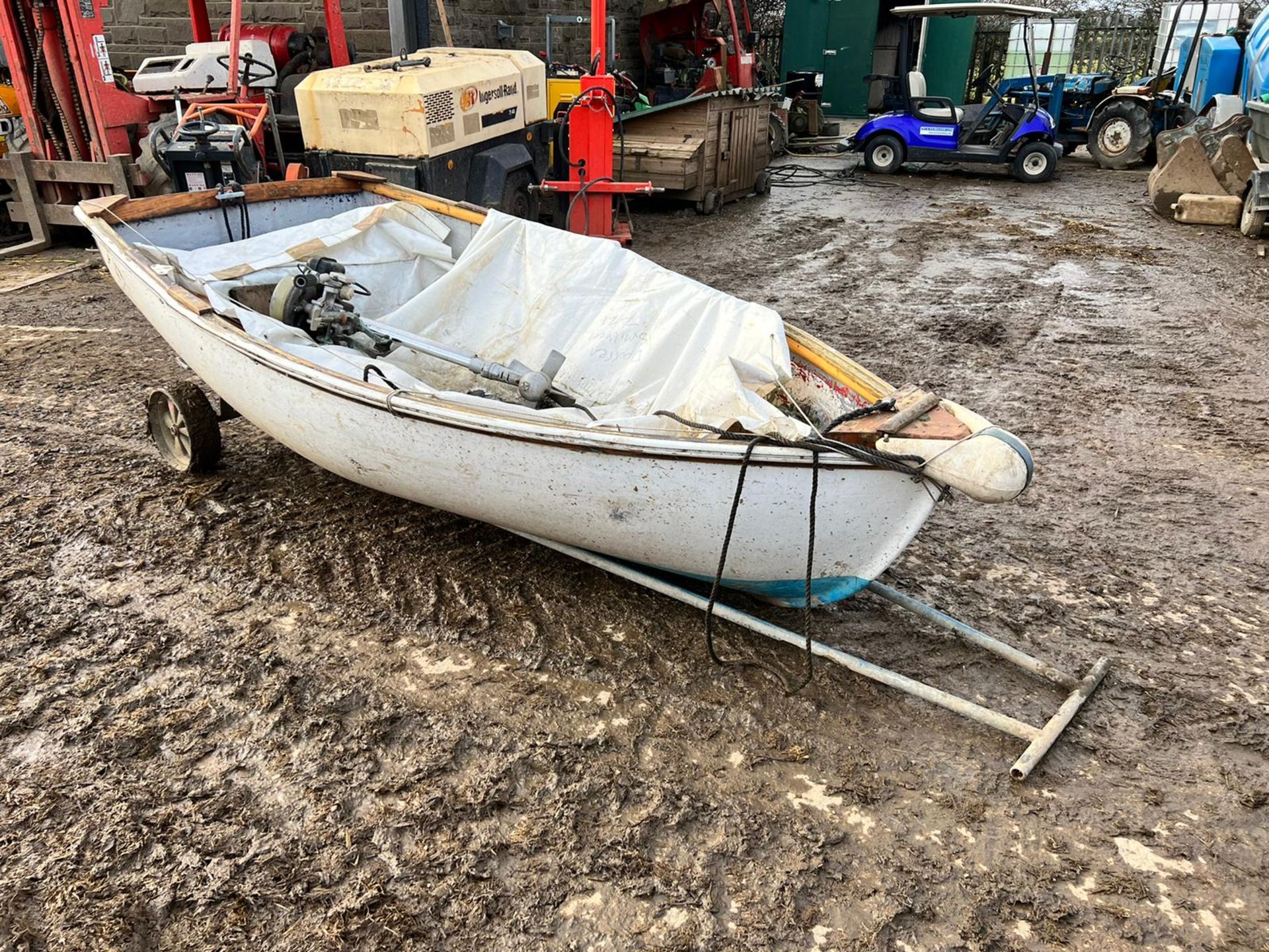 WINDSTAR DINGHY BOAT WITH BRITISH SEAGULL OUTBOARD MOTOR, 1.5hp ENGINE, UNTESTED *PLUS VAT*