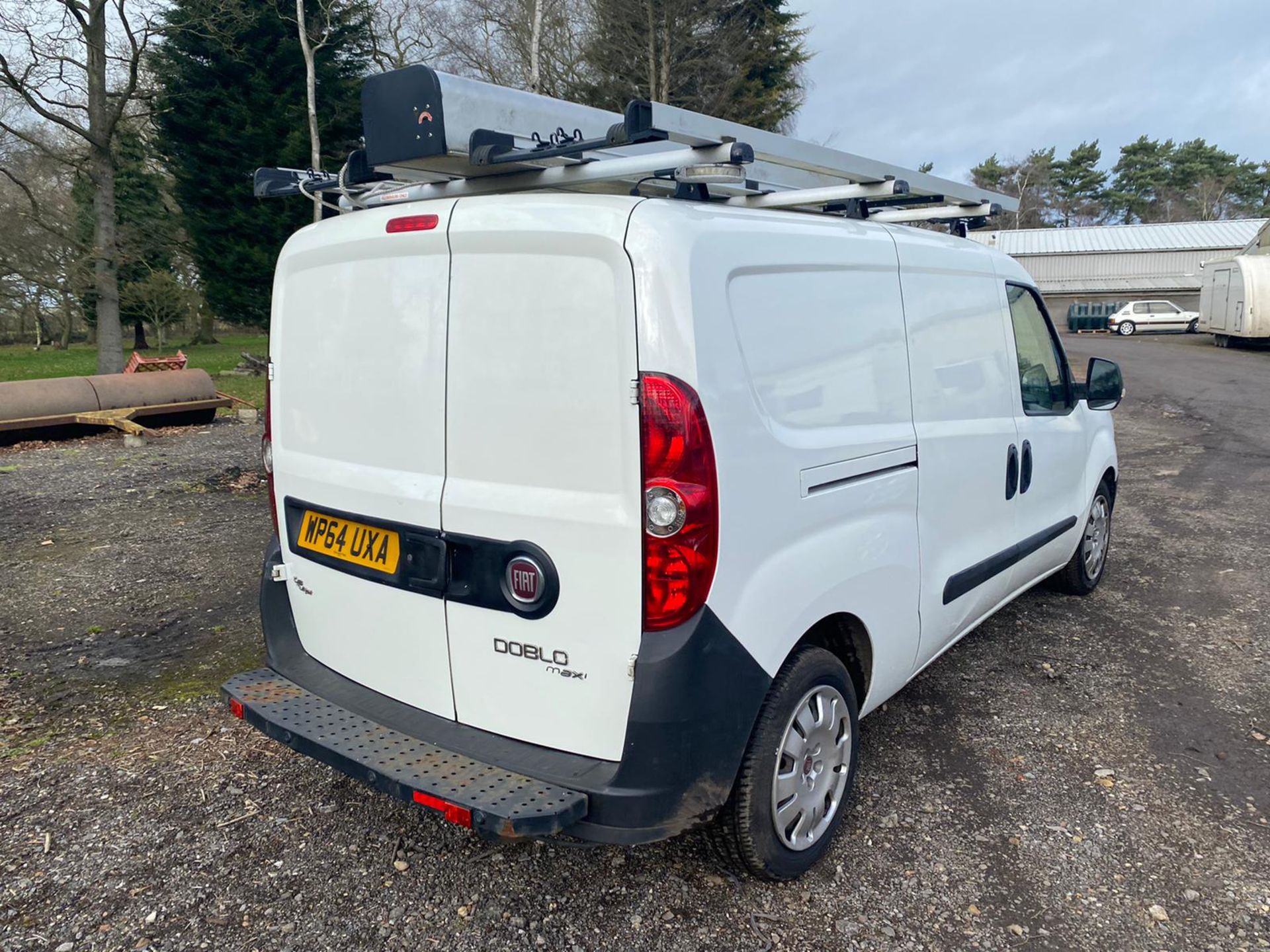 2014/64 FIAT DOBLO 16V MULTIJET WHITE LWB PANEL VAN, 1.6 DIESEL, 70K MILES WITH FSH *PLUS VAT* - Image 5 of 8