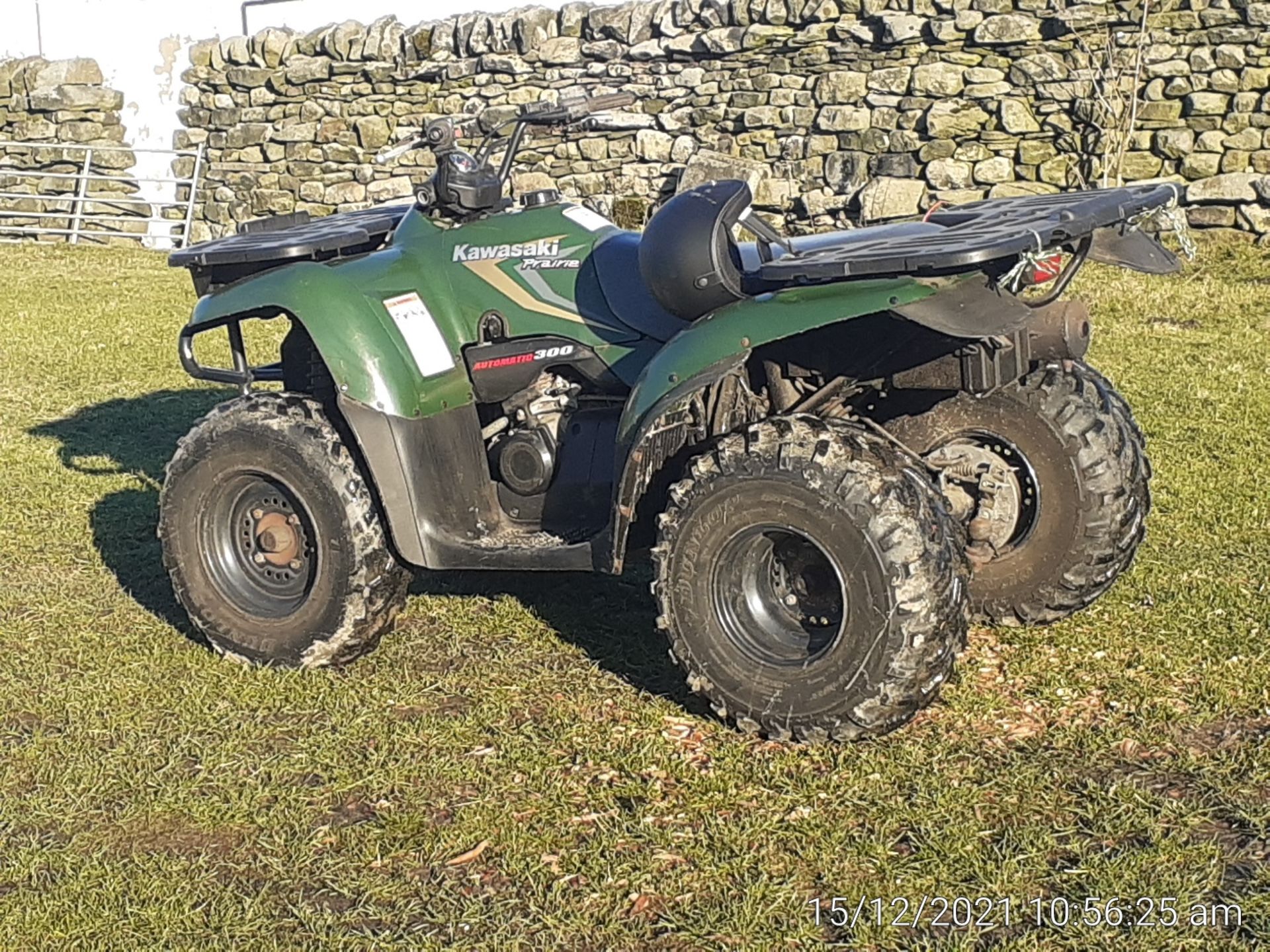 KAWASAKI PRAIRIE 300 4x4 QUAD BIKE, TOW BALL HITCH, FULL TIME 4WD, 1 OWNER FROM NEW *NO VAT* - Image 3 of 7