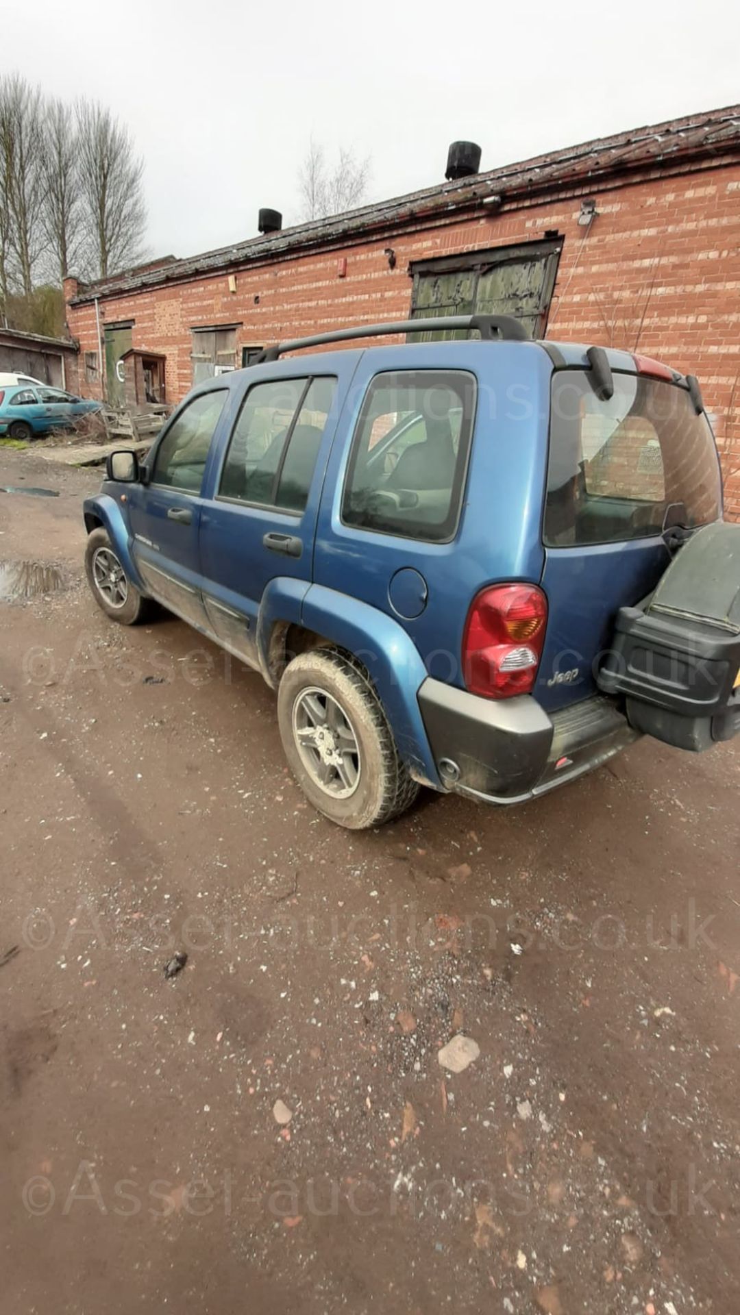 2004 JEEP CHEROKEE EXTREME SPORT A BLUE ESTATE, SHOWING 139,091 MILES, AUTO 4 GEARS *NO VAT* - Image 3 of 11