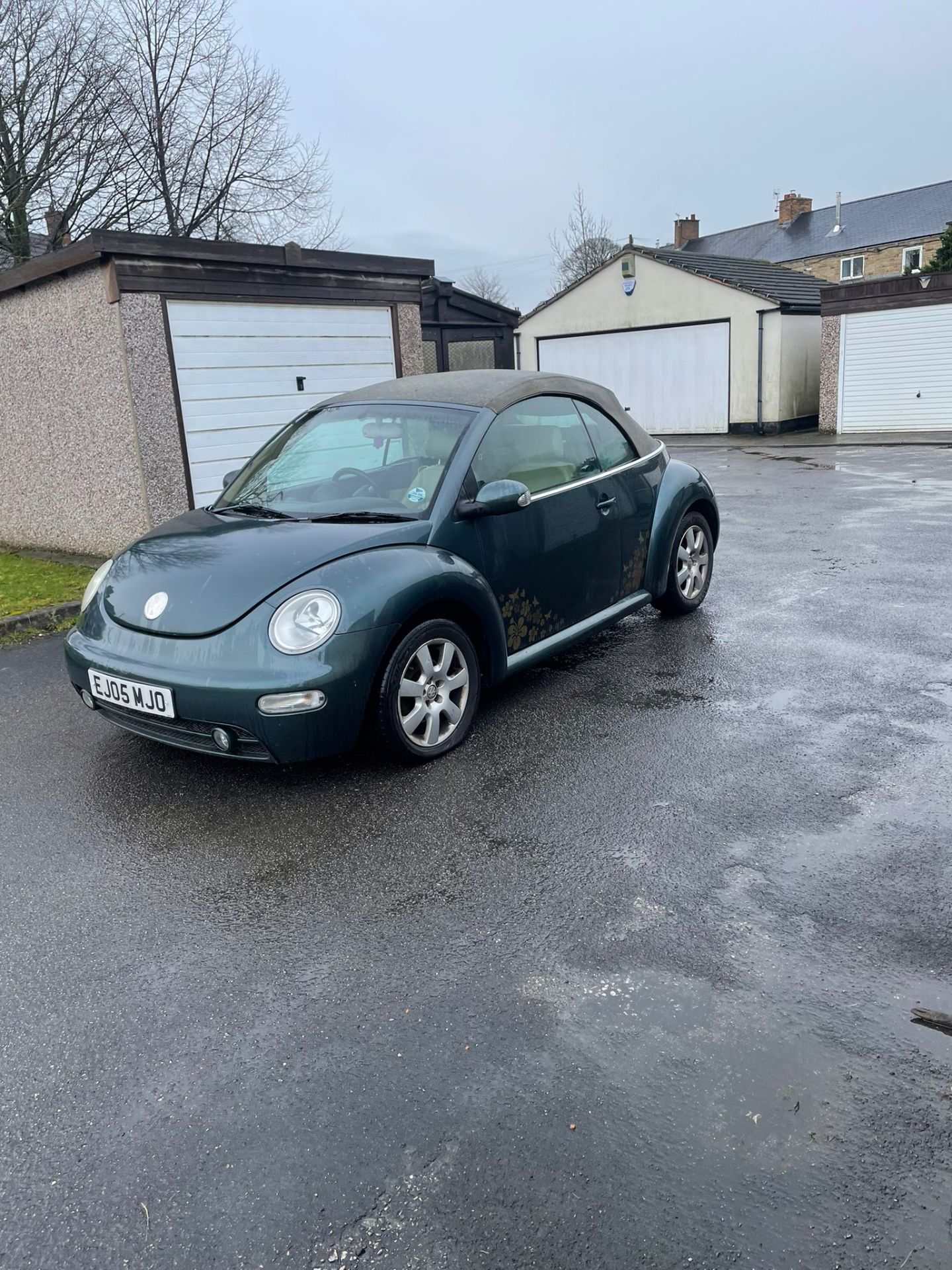 2005 VOLKSWAGEN BEETLE CONVERTIBLE, 91,950 MILES, 2.0 PETROL *NO VAT* - Image 3 of 10