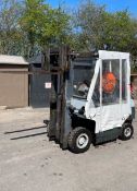 KALMAR 1.6T GAS CONTAINER SPEC FORKLIFT, STARTS DRIVES AND LIFTS TO 3.3M *PLUS VAT*