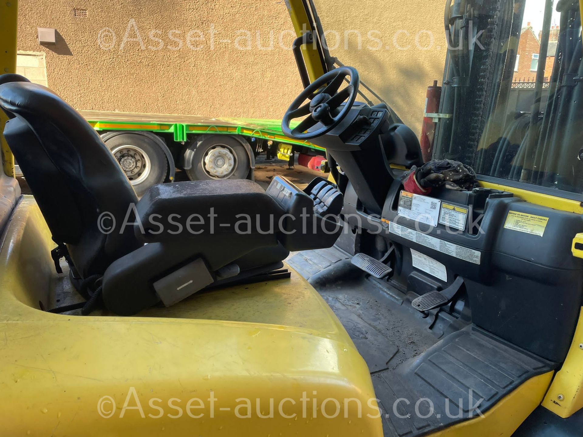 HYSTER 4 TON FORKLIFT, MODEL H4 0FT5, YEAR 2008, 16ft REACH, TRIPE MAST *PLUS VAT* - Image 9 of 15