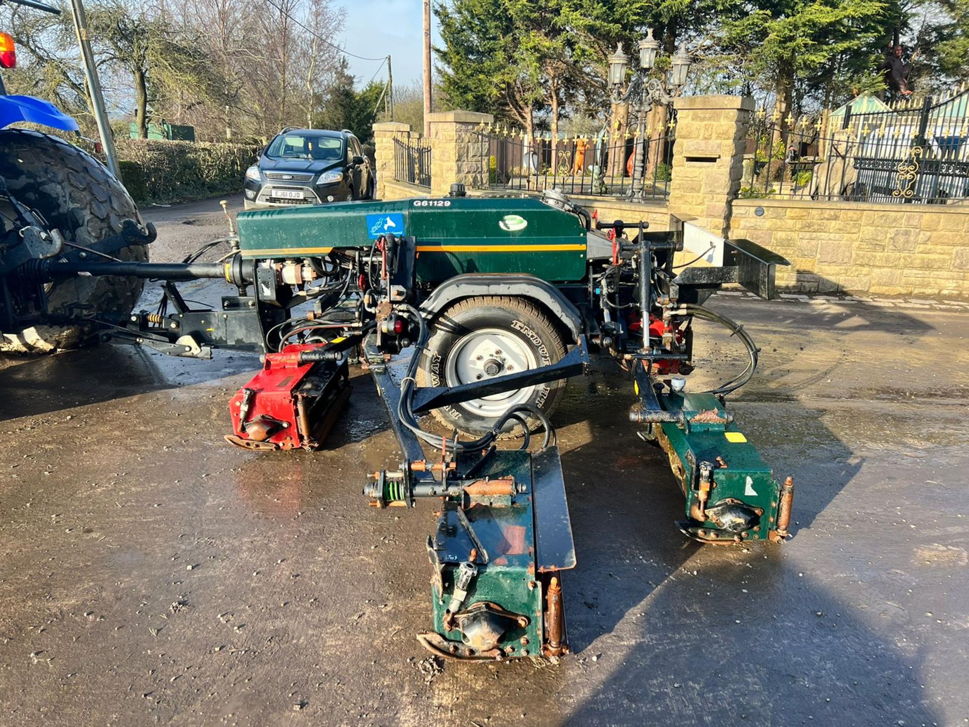 HAYTER TM749 7 GANG SINGLE AXLE TOW BEHIND CYLINDER MOWER, PTO DRIVEN, JOCKEY WHEEL *PLUS VAT* - Image 8 of 15