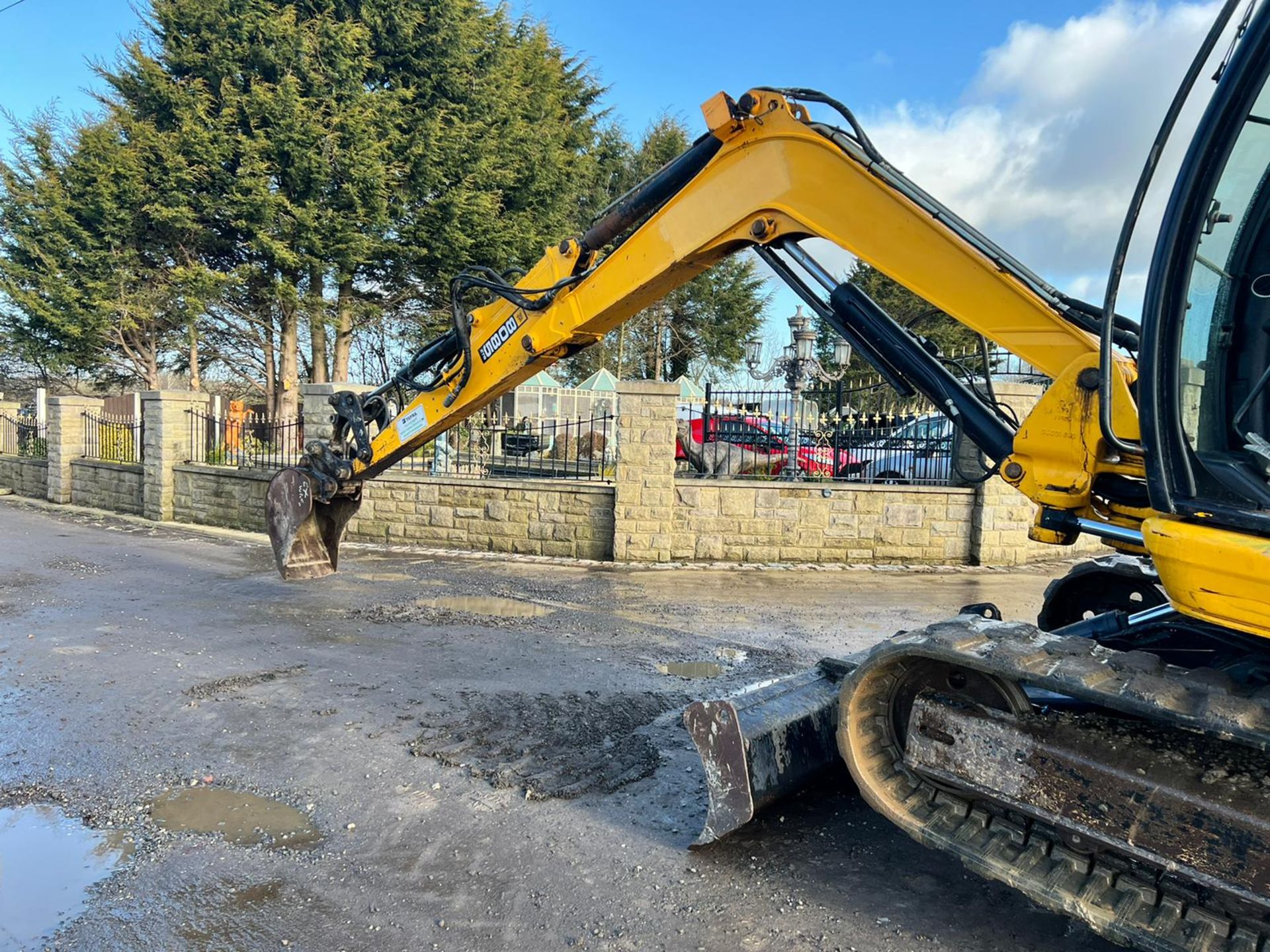 2012 JCB 8085 ZTS 8.5 TON DIGGER, RUNS DRIVES AND DIGS, RUBBER TRACKS *PLUS VAT* - Image 9 of 23