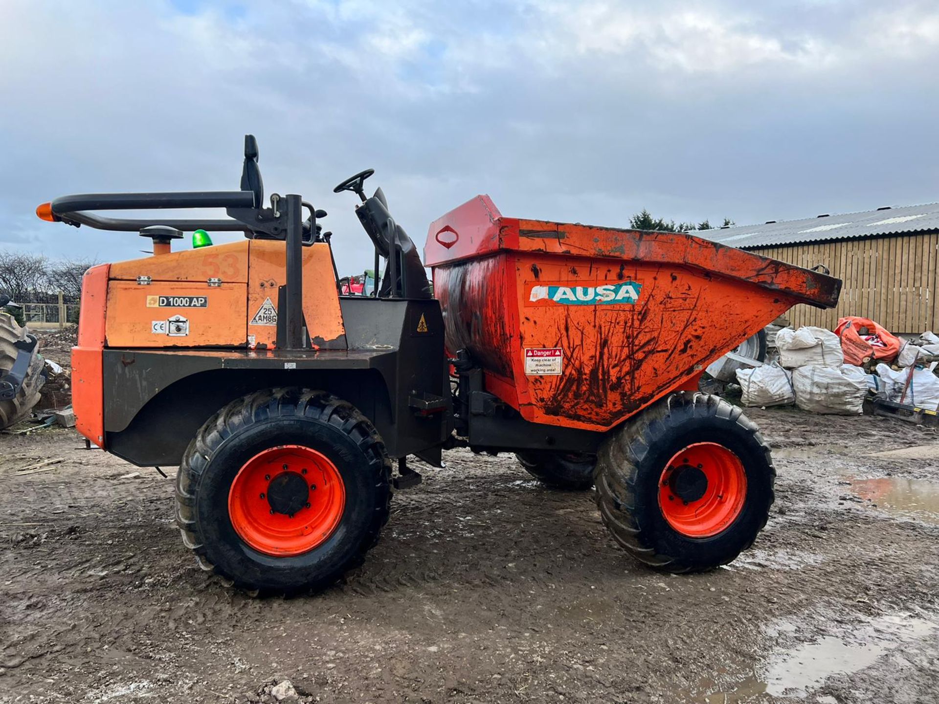 2015 AUSA D1000AP 10 TON 4WD ARTICULATED DUMPER, RUNS DRIVES AND TIPS *PLUS VAT*