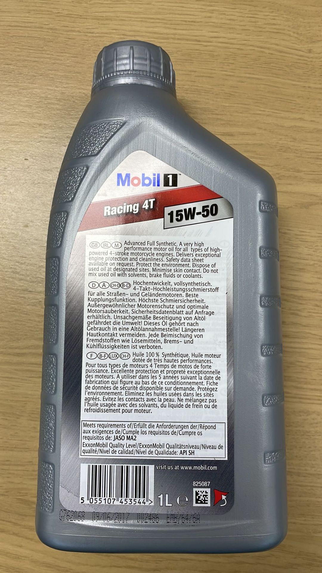 100 x BRAND NEW AND SEALED 4T MOBIL 1 OIL, 1 LITRE BOTTLES *PLUS VAT* - Image 2 of 2