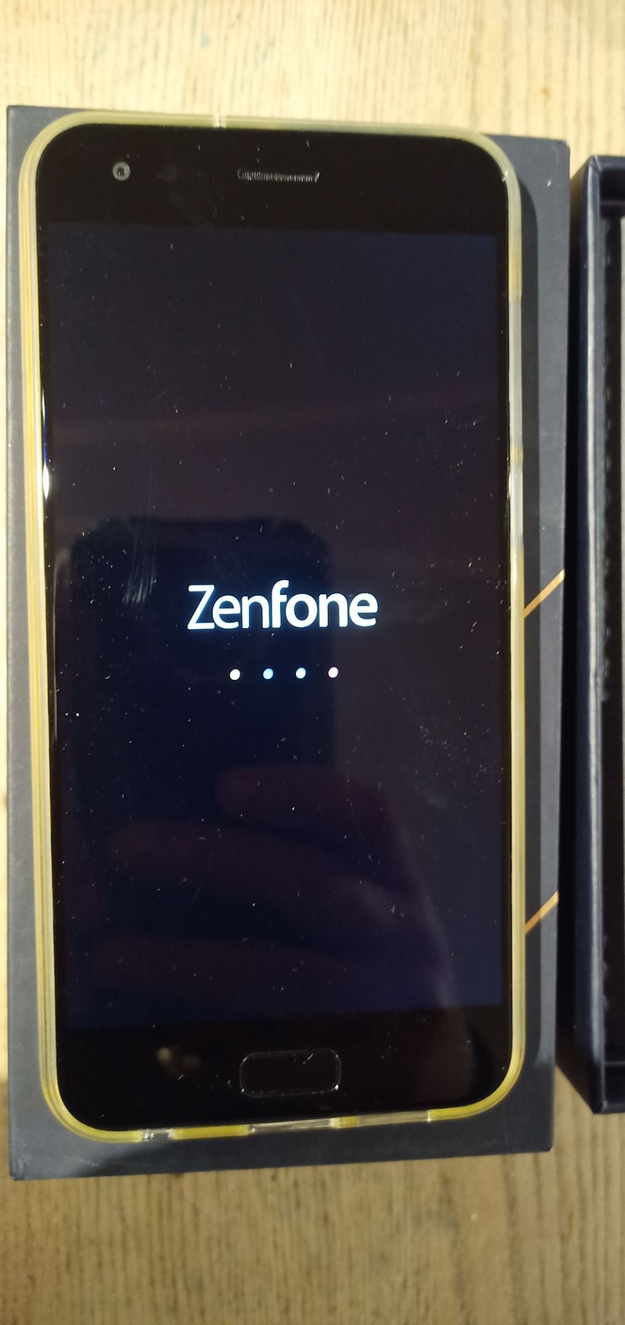 1 x BRAND NEW ZENFONE ASUS 4, ORIFINAL RRP £400 *PLUS VAT* - Image 2 of 9