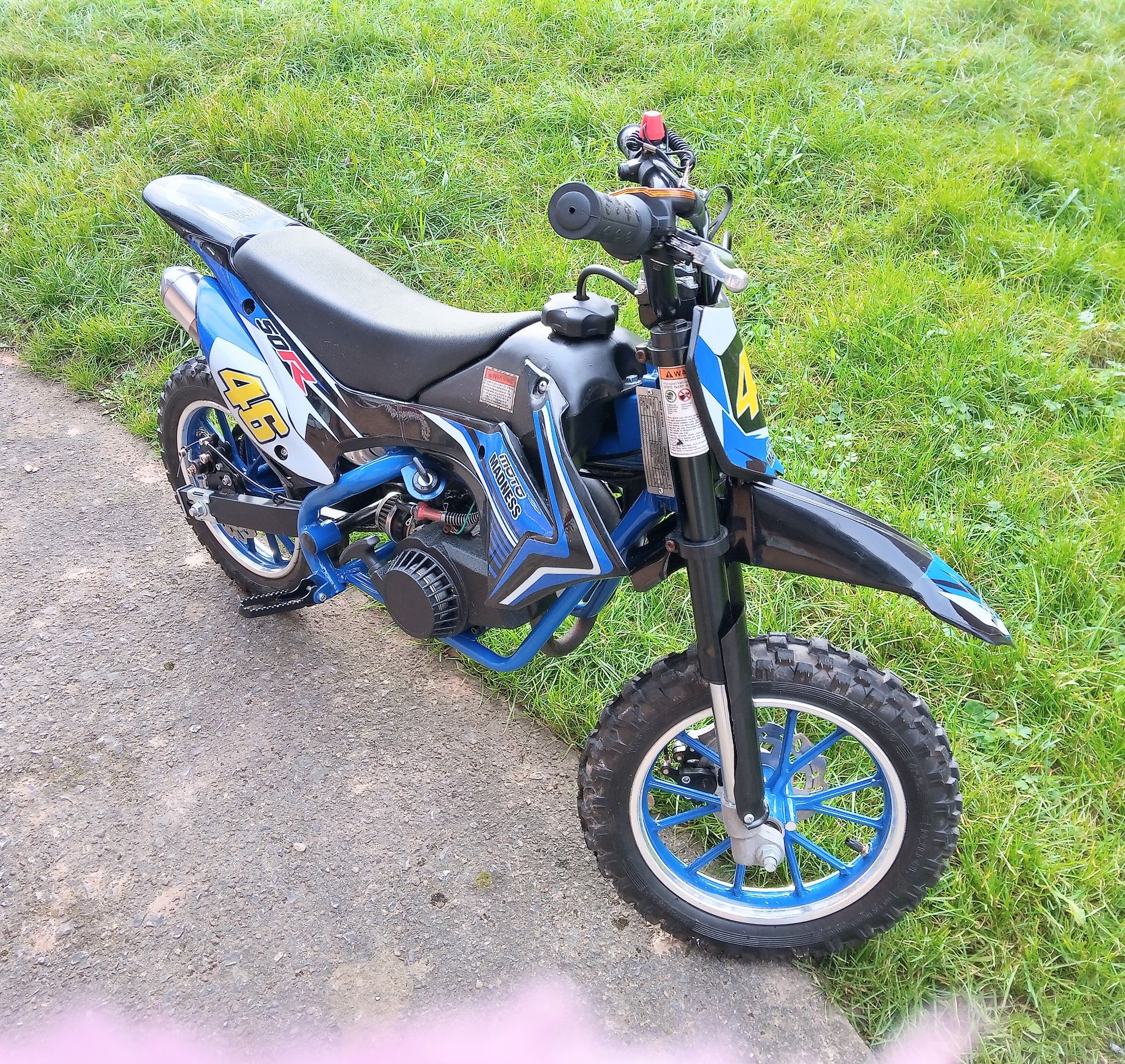 50cc MOTO-MADNESS DIRT BIKE, 500cc 2 STROKE ENGINE, STARTS RUNS AND RIDES *NO VAT* - Image 2 of 3