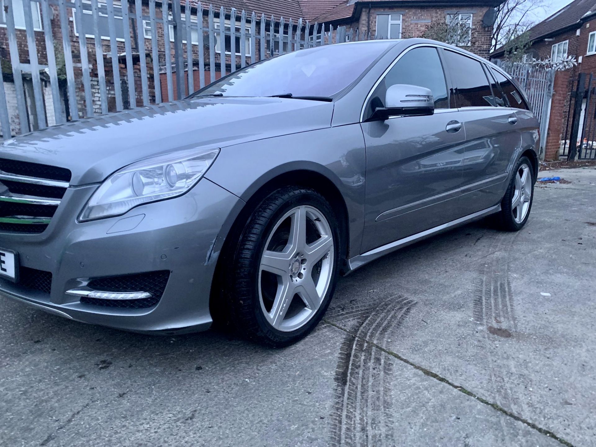 2011 MERCEDES-BENZ R350 CDI V6 LWB 7 SEAT 4MATIC 7G-AUTO SILVER ESTATE, 86K MILES *NO VAT* - Image 2 of 13