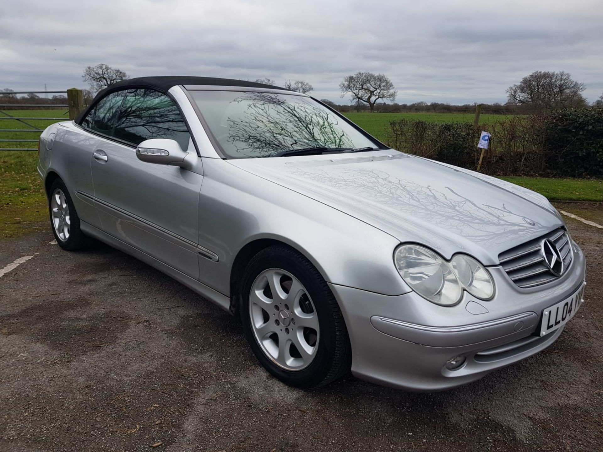 2004 MERCEDES CLK 200 ELEGANCE KOMPRESSOR AUTO, 69,500 MILES WITH FSH *NO VAT*