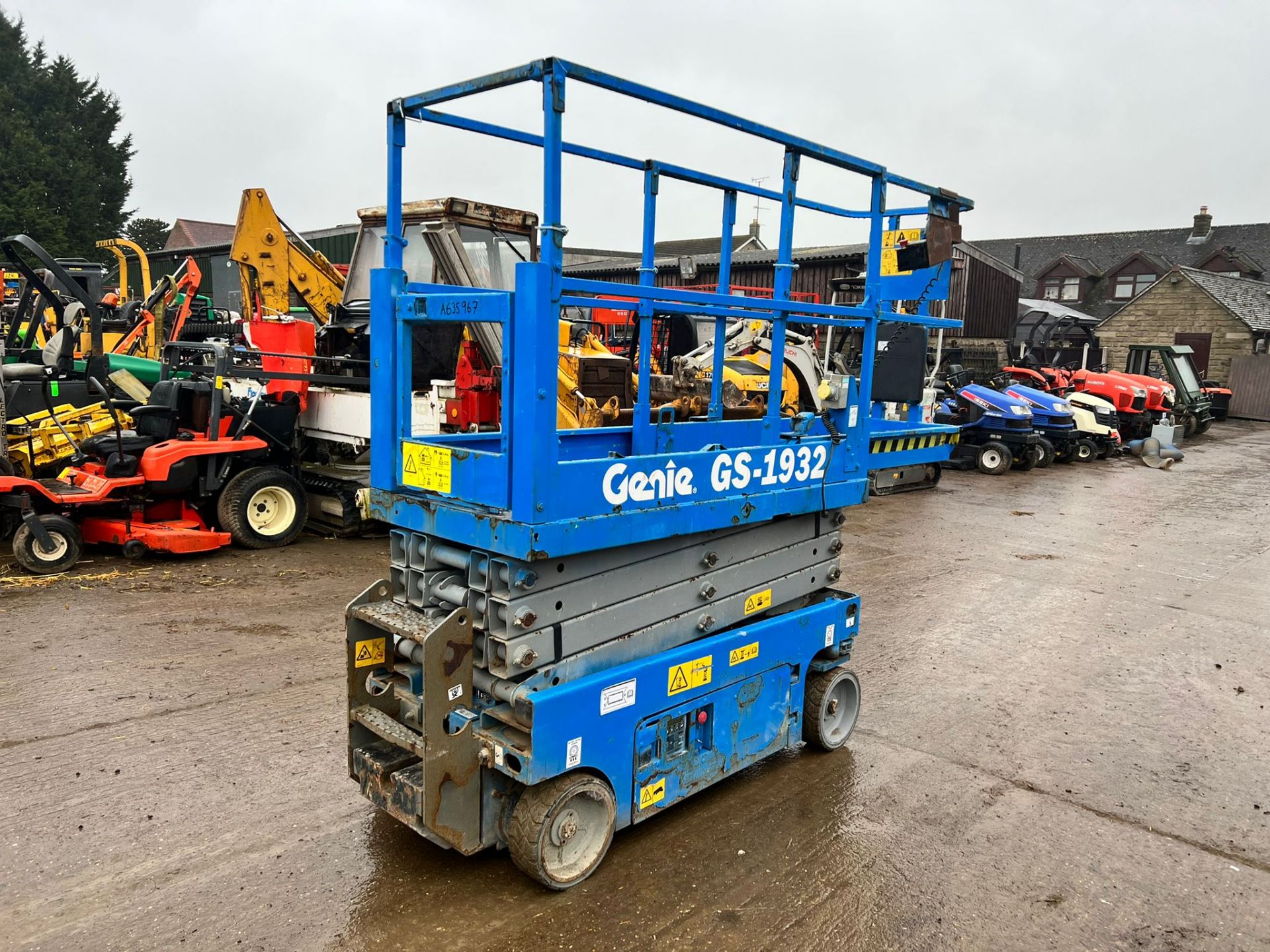 2014 Genie-GS1932 Electric Scissor Lift, Drives And Lifts, Showing A Low 243 Hours! *PLUS VAT* - Image 5 of 11