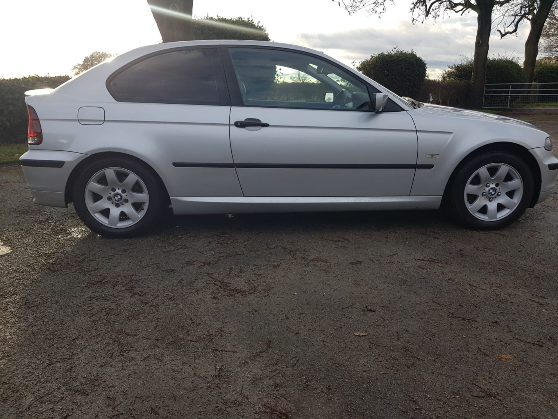 2004 BMW 316TI SE COMPACT AUTO SILVER HATCHBACK, 85,416 MILES, FULL SERVICE HISTORY *NO VAT* - Image 8 of 19