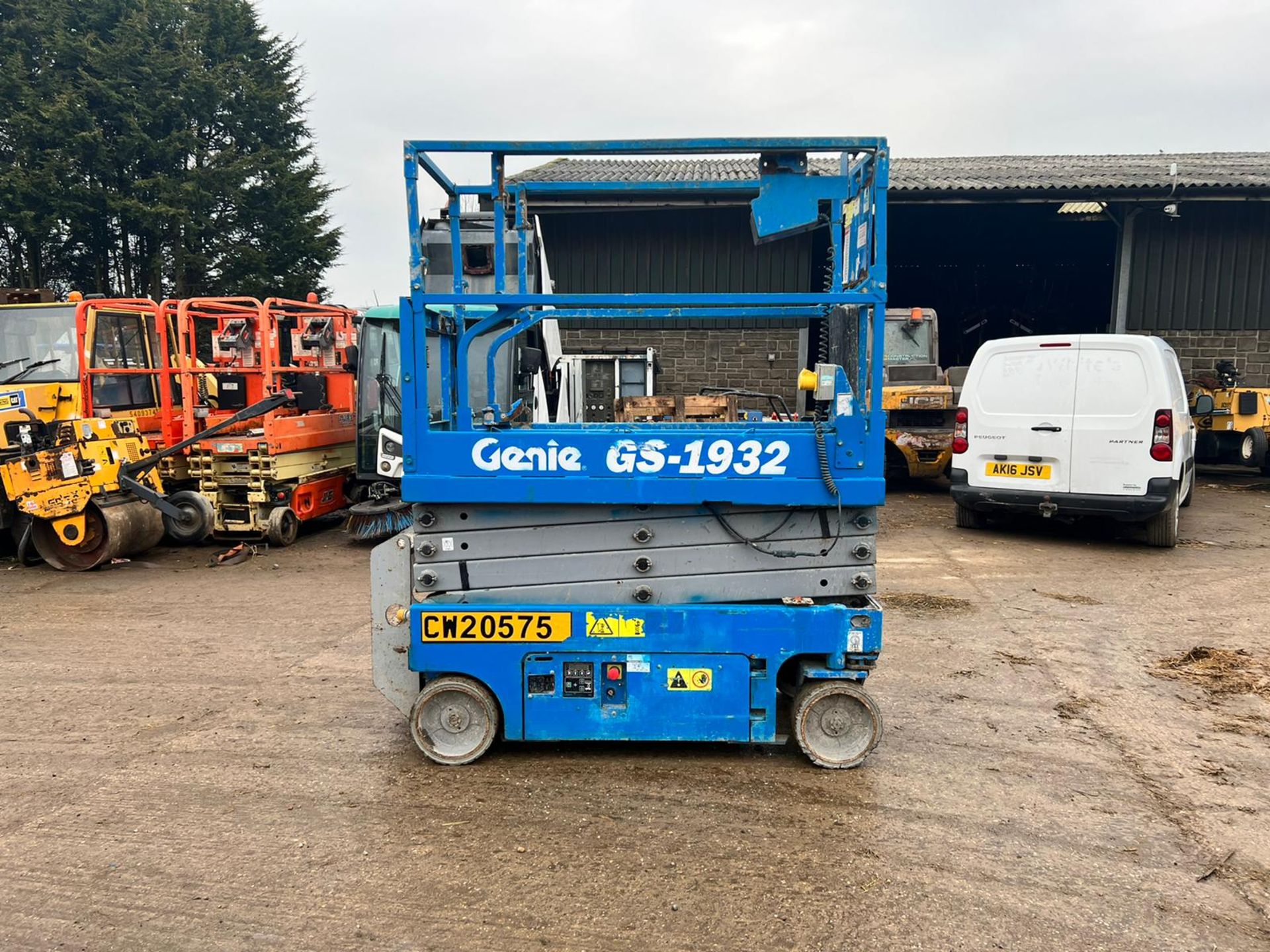 2017 Genie GS-1932 Electric Scissor Lift, Drives And Lifts, Showing A Low 90 Hours *PLUS VAT*