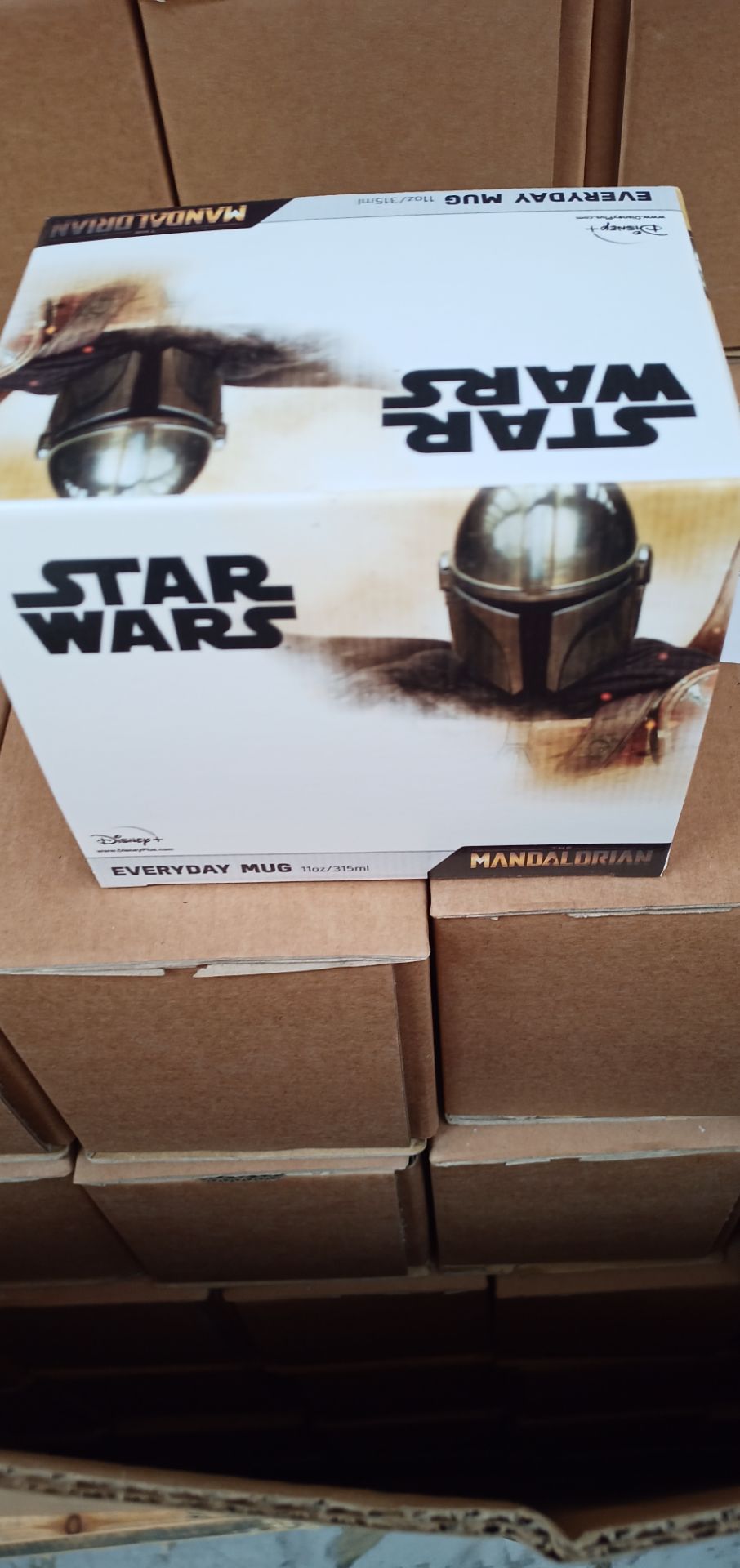 100 x BRAND NEW AND SEALED MANDALORIAN MUGS *PLUS VAT* - Image 3 of 5