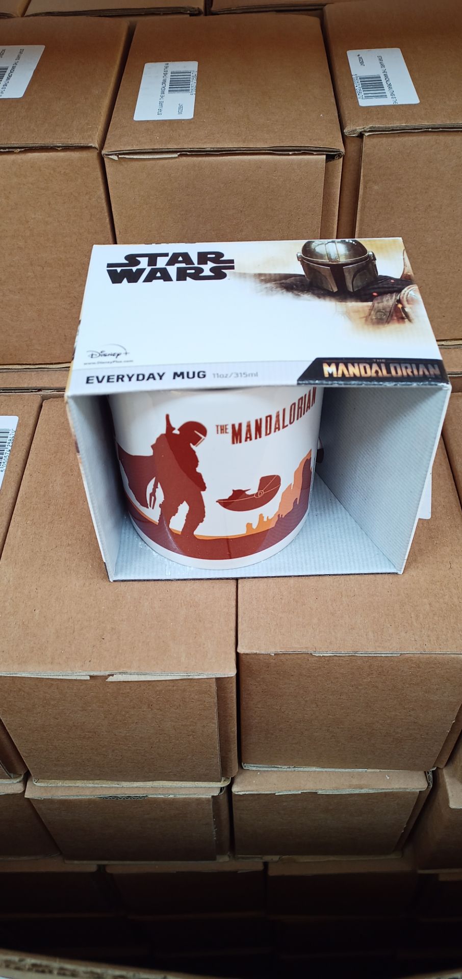 100 x BRAND NEW AND SEALED MANDALORIAN MUGS *PLUS VAT*