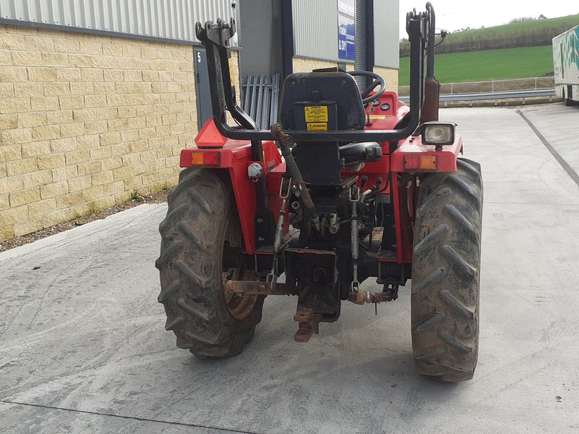 SIROMER 304 4WD TRACTOR 30HP MANUAL GEARBOX *PLUS VAT* - Image 4 of 6