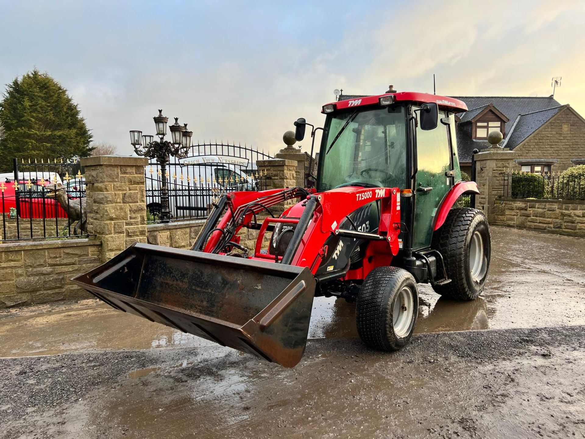 2016/66 TYM T503 4WD 50hp COMPACT TRACTOR WITH FRONT LOADER AND BUCKET *PLUS VAT*