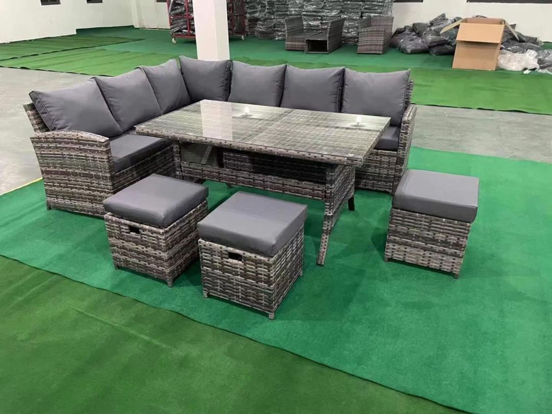 BRAND NEW 8 SEATER RATTAN SET, DARK GREY WITH MATCHING GREY 10cm DEEP CUSHIONS, RRP OVER £1299
