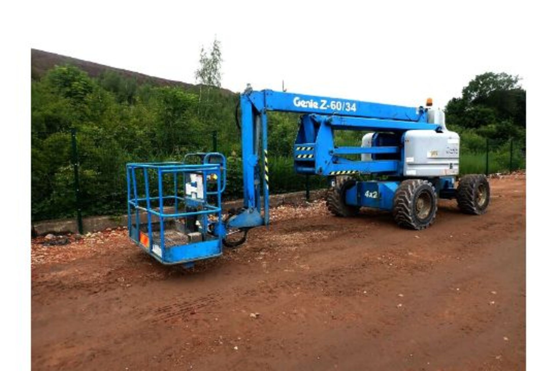 GENIE Z60/34 CHERRY PICKER ACCESS PLATFORM BOOM LIFT, SOLD WITH FULL LOLER CERT *PLUS VAT*