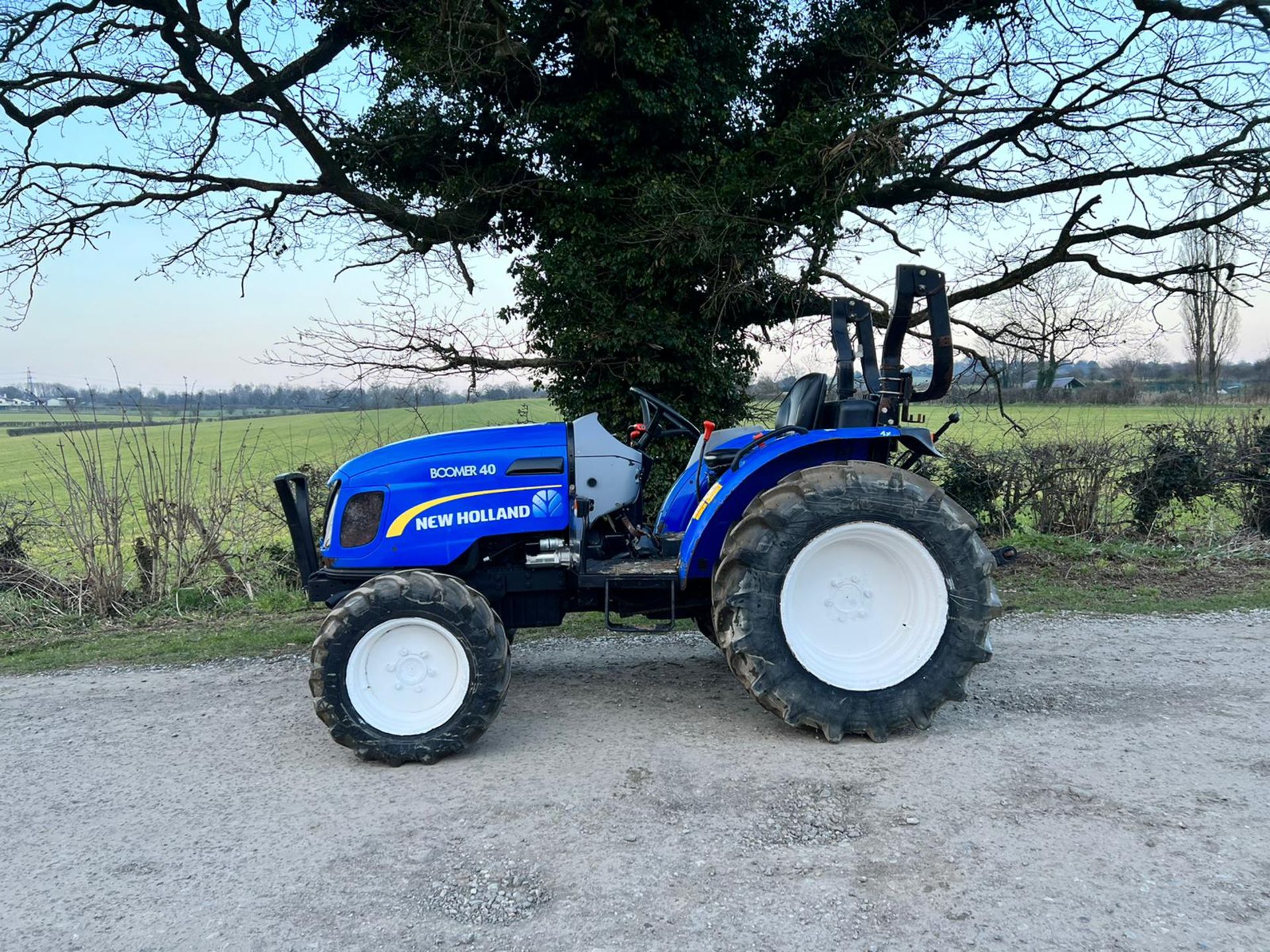 2015 New Holland Boomer 40 41HP 4WD Compact Tractor, Runs And Drives, Road Registered *PLUS VAT* - Image 3 of 12